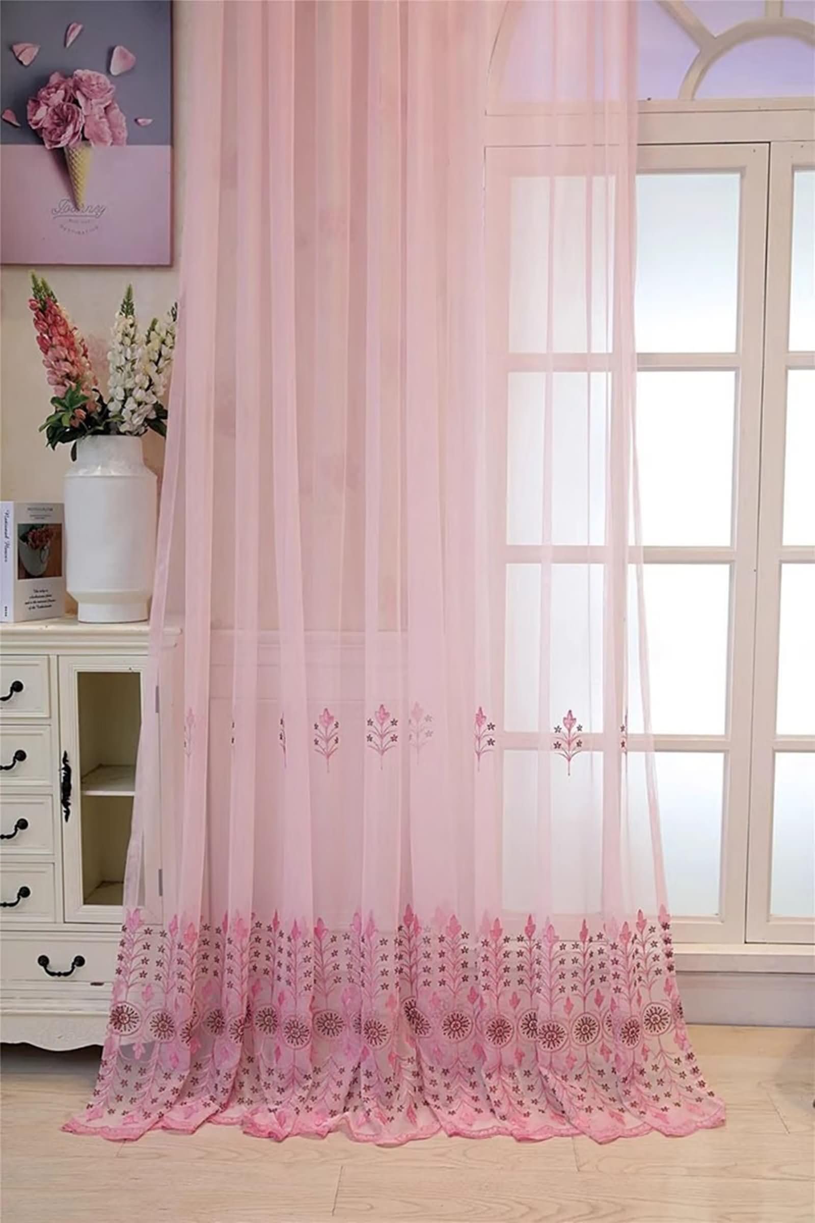 Beydodo Przezroczyste zasłony prywatności, 2 panele, przezroczyste zasłony okienne z haczykami, różowa przędza z haftem kwiatowym, poliester, 299 x 269 cm