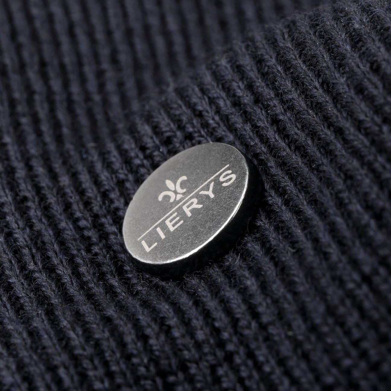 LIERYS Czapka z mankietem Merino dziana nakrapiana Wyprodukowano w Niemczech Unisex Jesien Zima