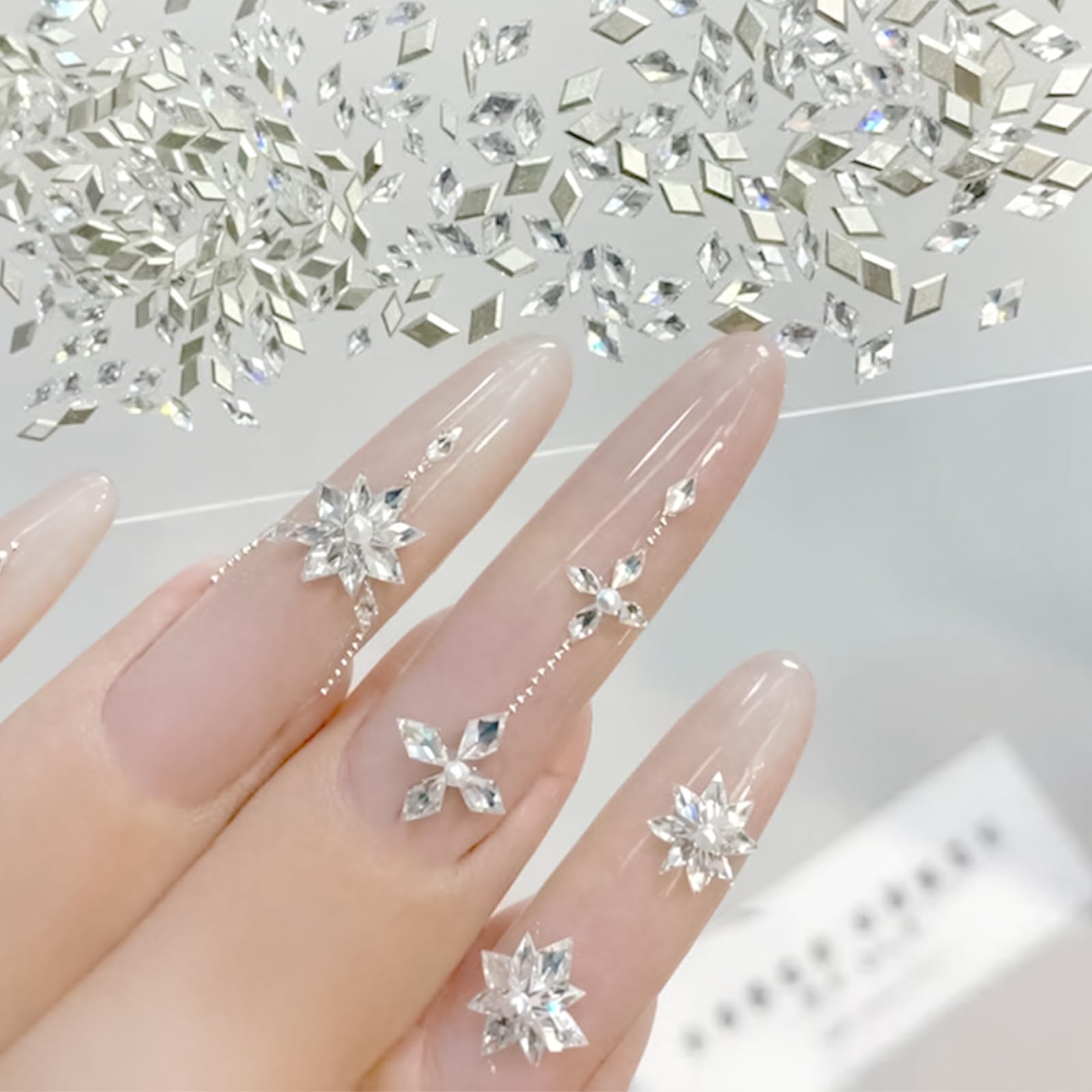 100pcs Strass 3D Ongles Nail Art - Cristal à Dos Plat 3mm, Rhinestones de Zircon Brillants pour Décoration - Strass Ongles, Nail Art 3D, Idéal DIY, Mariage & Accessoires