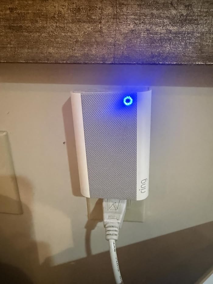 Battery Doorbell Plus with Chime Pro | Wireless Doorbell Camera | Ring