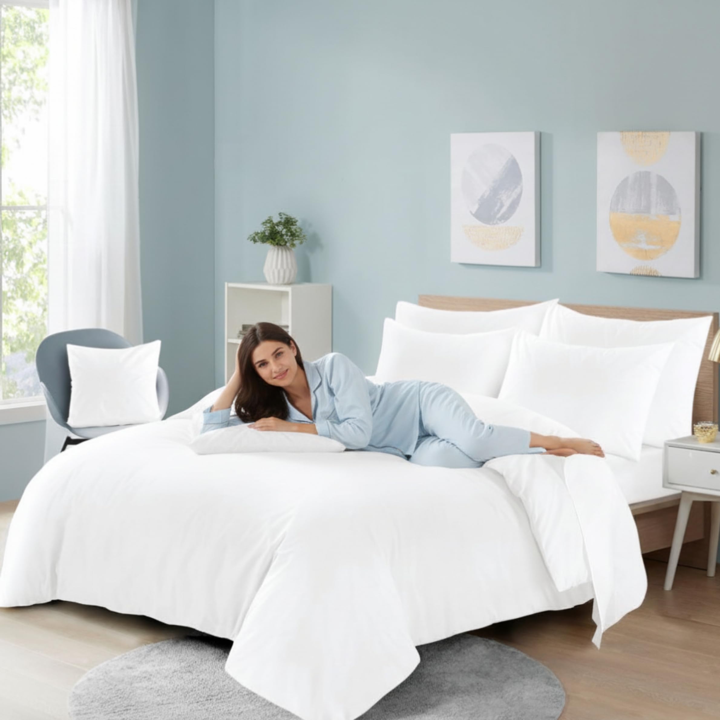 Dolce Vari Luxury Microfiber Duvet Set Ultra Soft & Warm Bedding Set Room Decor Quilt Duvet Set (White, King)