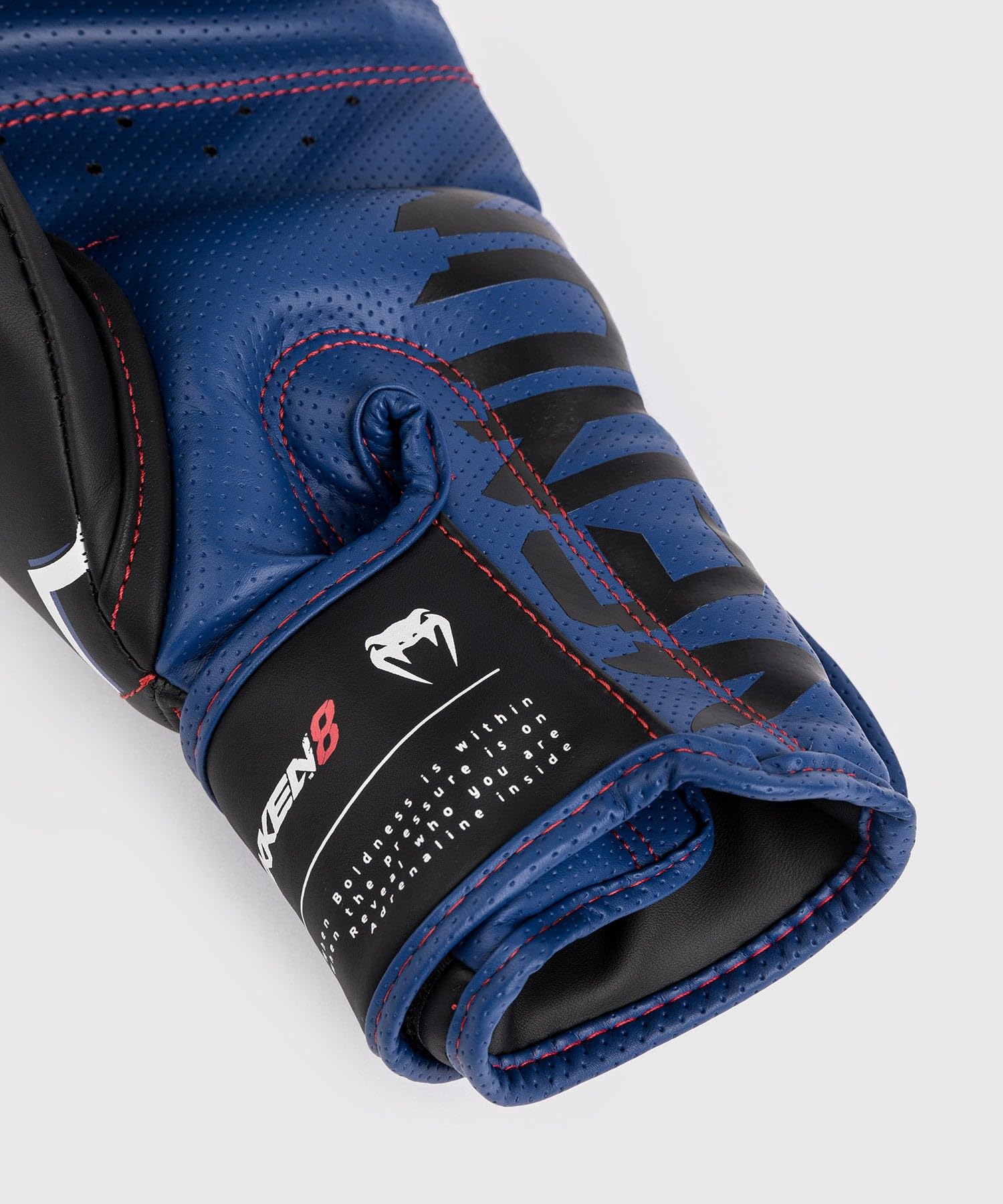 Amazon.co.jp: VENUM ボクシング グローブ JIN KAZAMA BOXING GLOVES