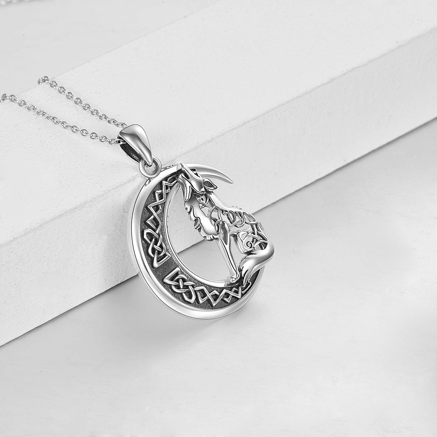 YFN Lupo Collana Argento Sterling Ciondolo Nodo Celtico Luna Lupo Gioielli Regalo per Uomini Donne Ragazze