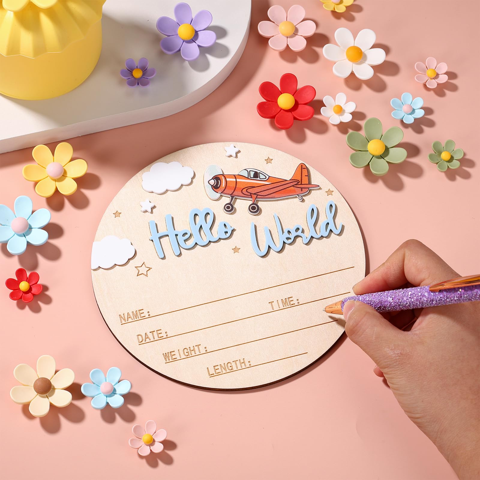 NQEUEPN Panneau d'Annonce de Naissance, 15 cm Panneau en Bois « Bonjour le Monde » Plaque Bienvenue pour Nouveau-Né Plaque avec le Prénom Bébé Accessoire Photo pour la Maternité (Bleu)