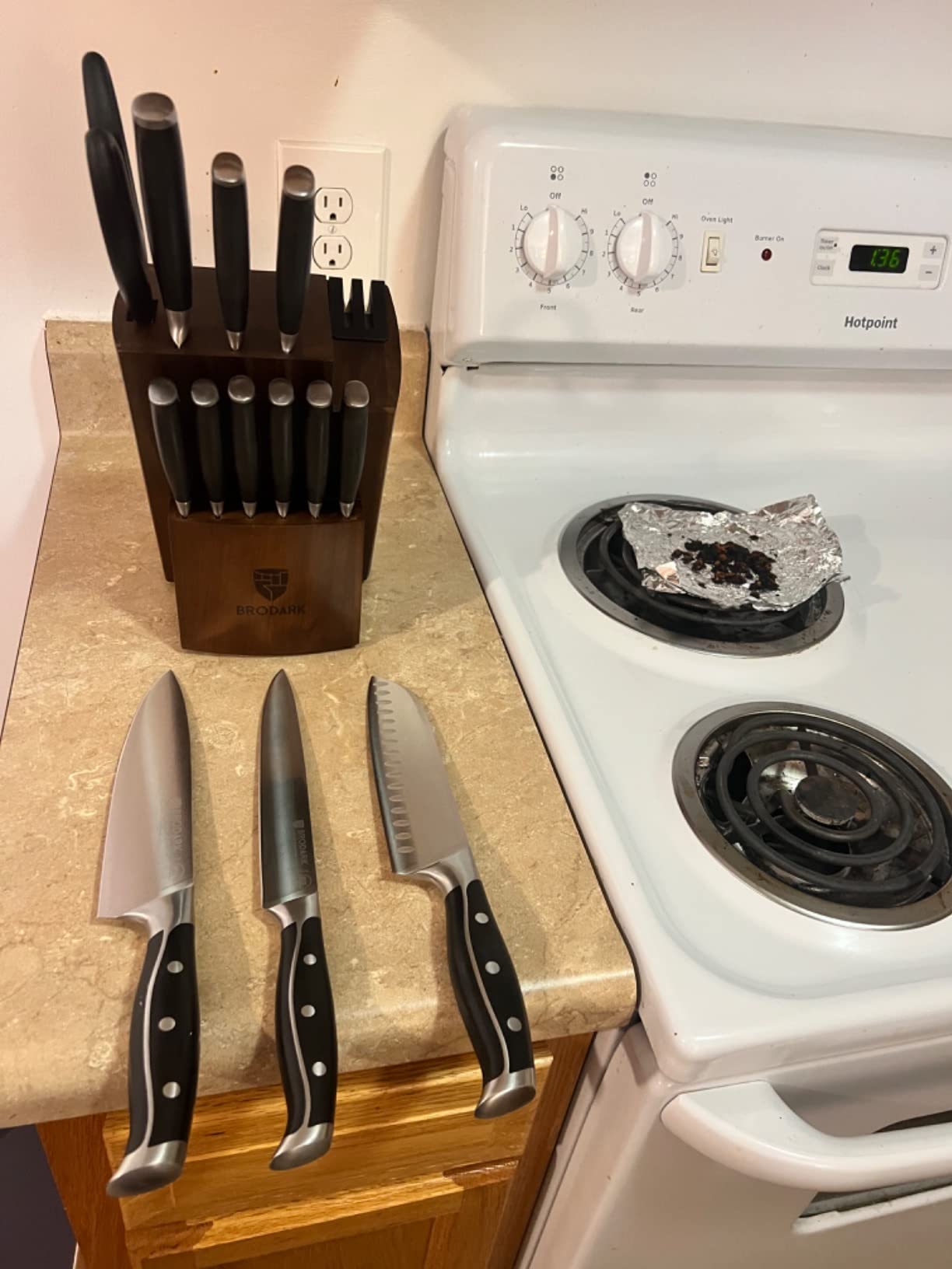 27/mo Finance BRODARK Kitchen Knife Set with Block, Full Tang 15 Pcs