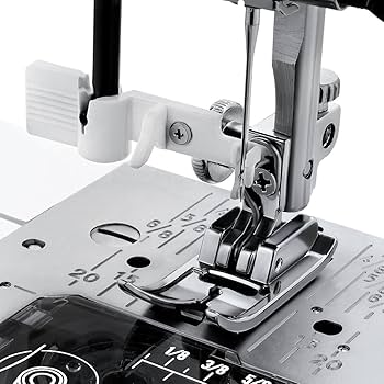 Amazon.com: Janome Jem Gold 660 Compact Lightweight Sewing