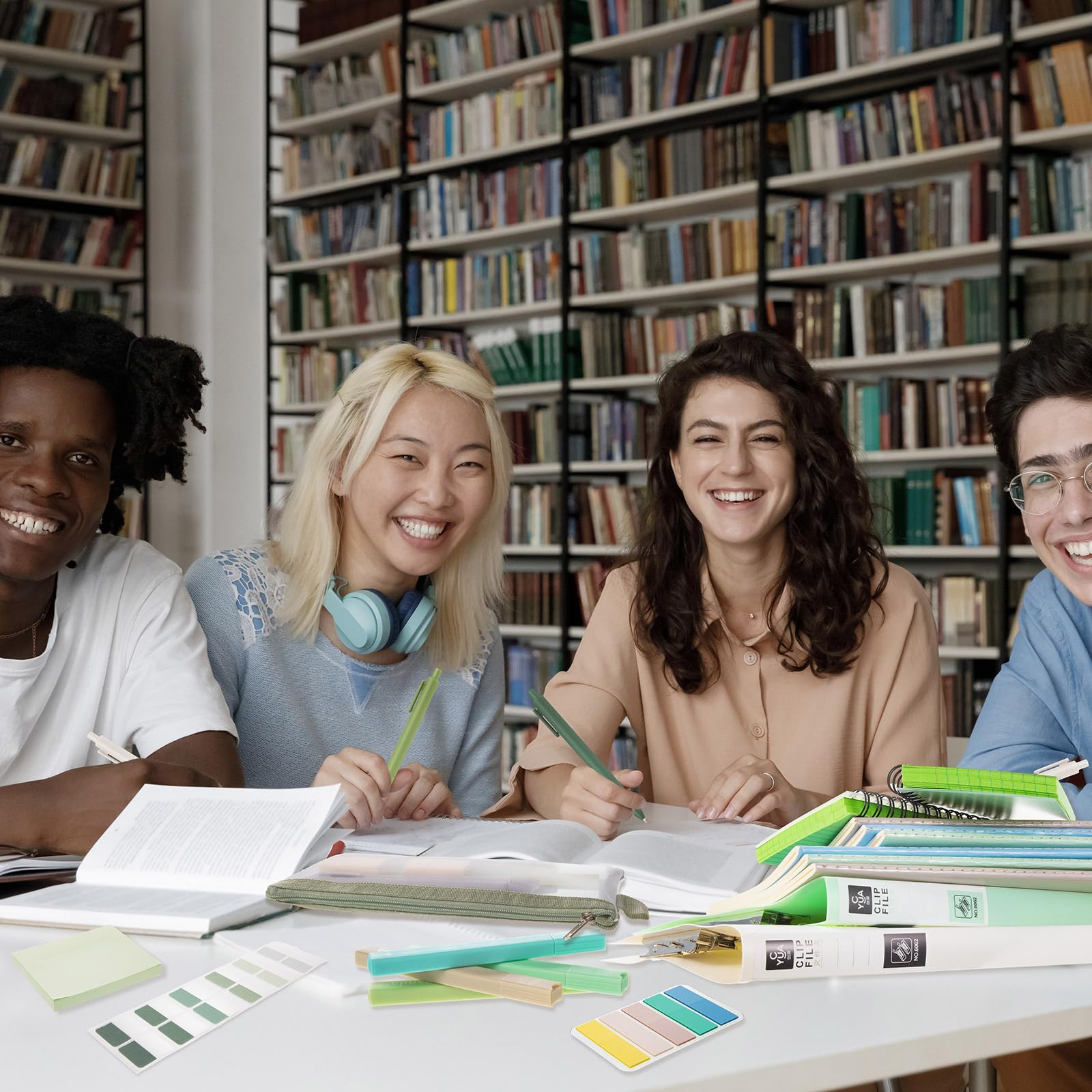 Colarr Lot de 54 fournitures scolaires esthétiques pour la rentrée scolaire