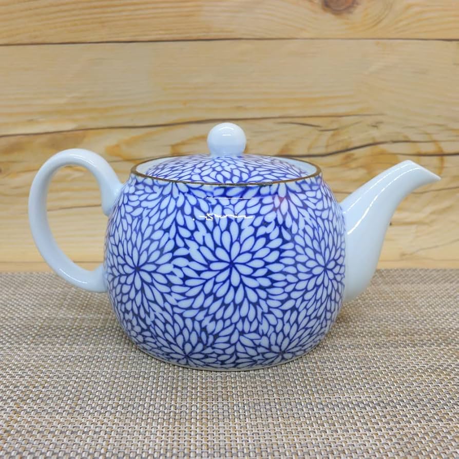 Amazon | 急須 有田焼 華菊青丸ポット 花柄｜和食器 陶器 三階菱