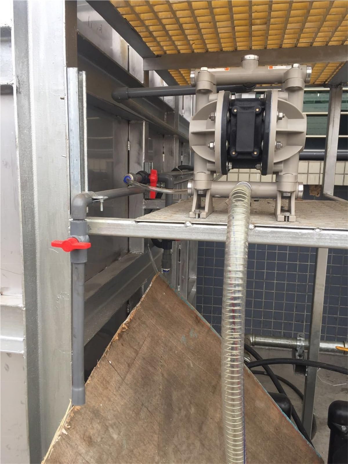 Pompa peristaltica industriale, Pompe A Membrana Pompa Pneumatica Compatta Da 1/2 Pollici 66605J-344 Per L'industria Automobilistica,per il laboratorio