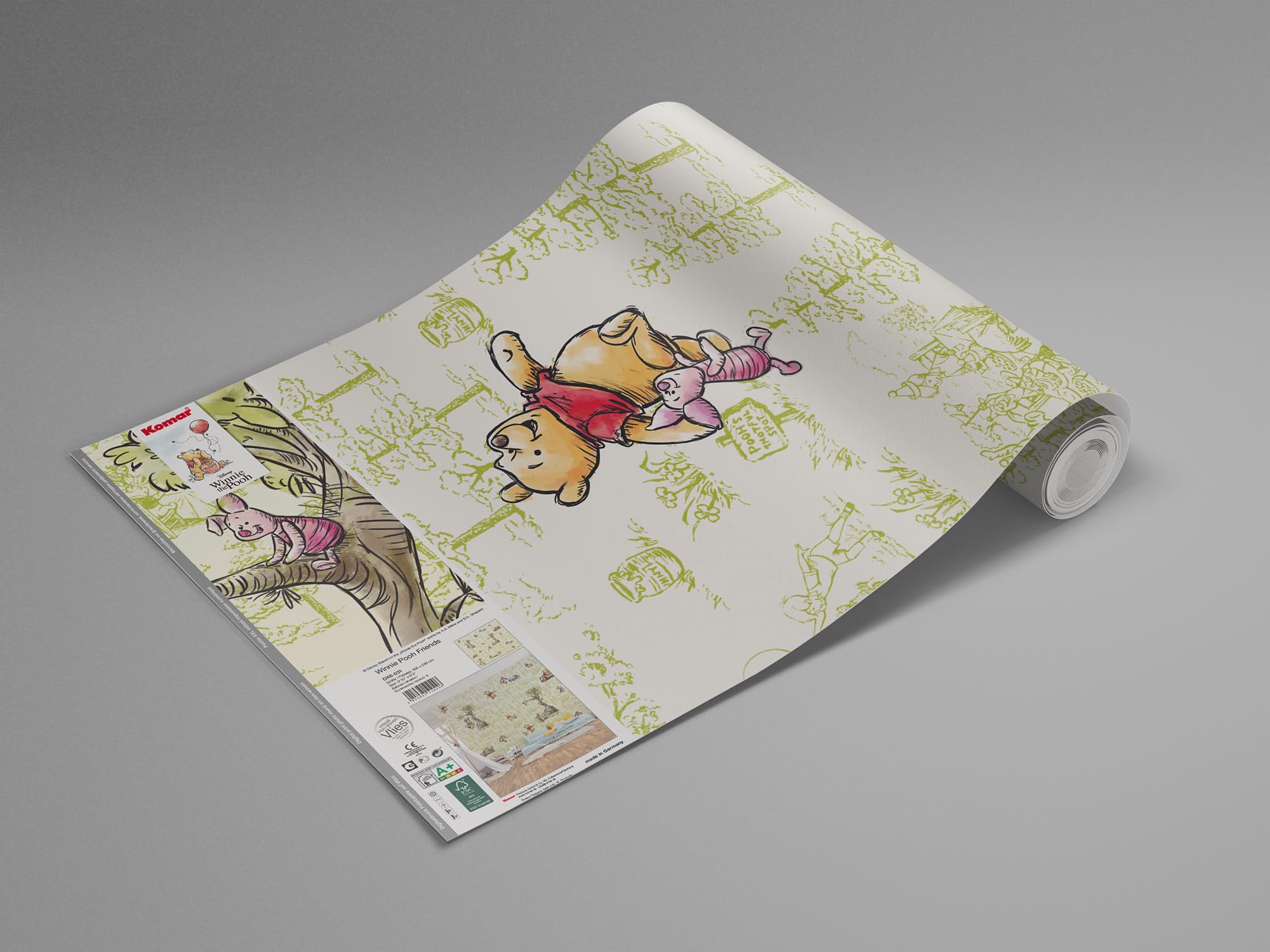 Komar Digitaldruck Vlies Fototapete - Winnie the Pooh Friends - Größe 300 x 280 cm