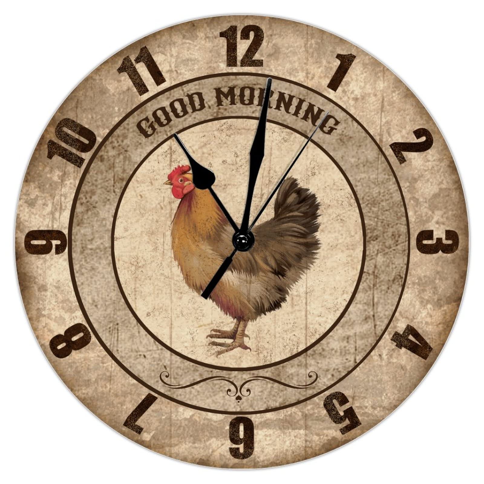 Horloges en bois coq pour une ambiance de cuisine française vintage et conviviale
