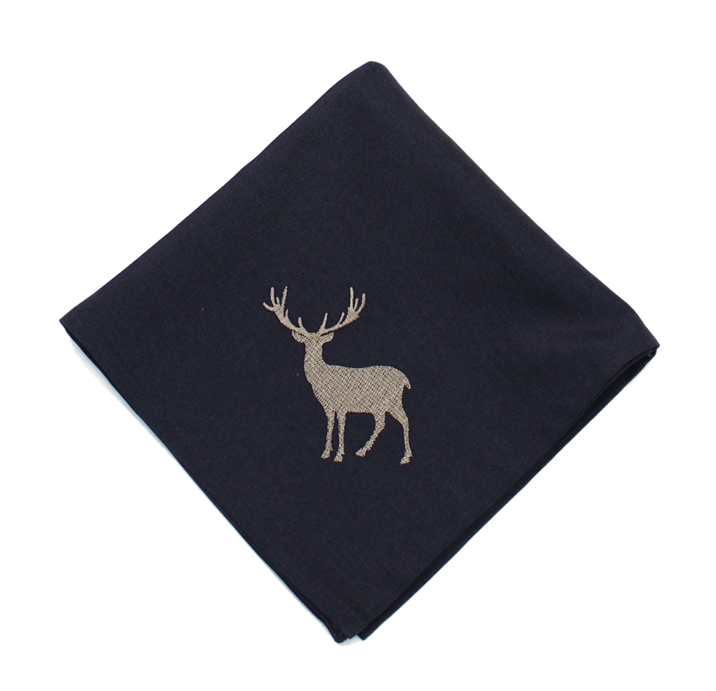 Peggy Wilkins Fern Arch Christmas Napkin - Pewter
