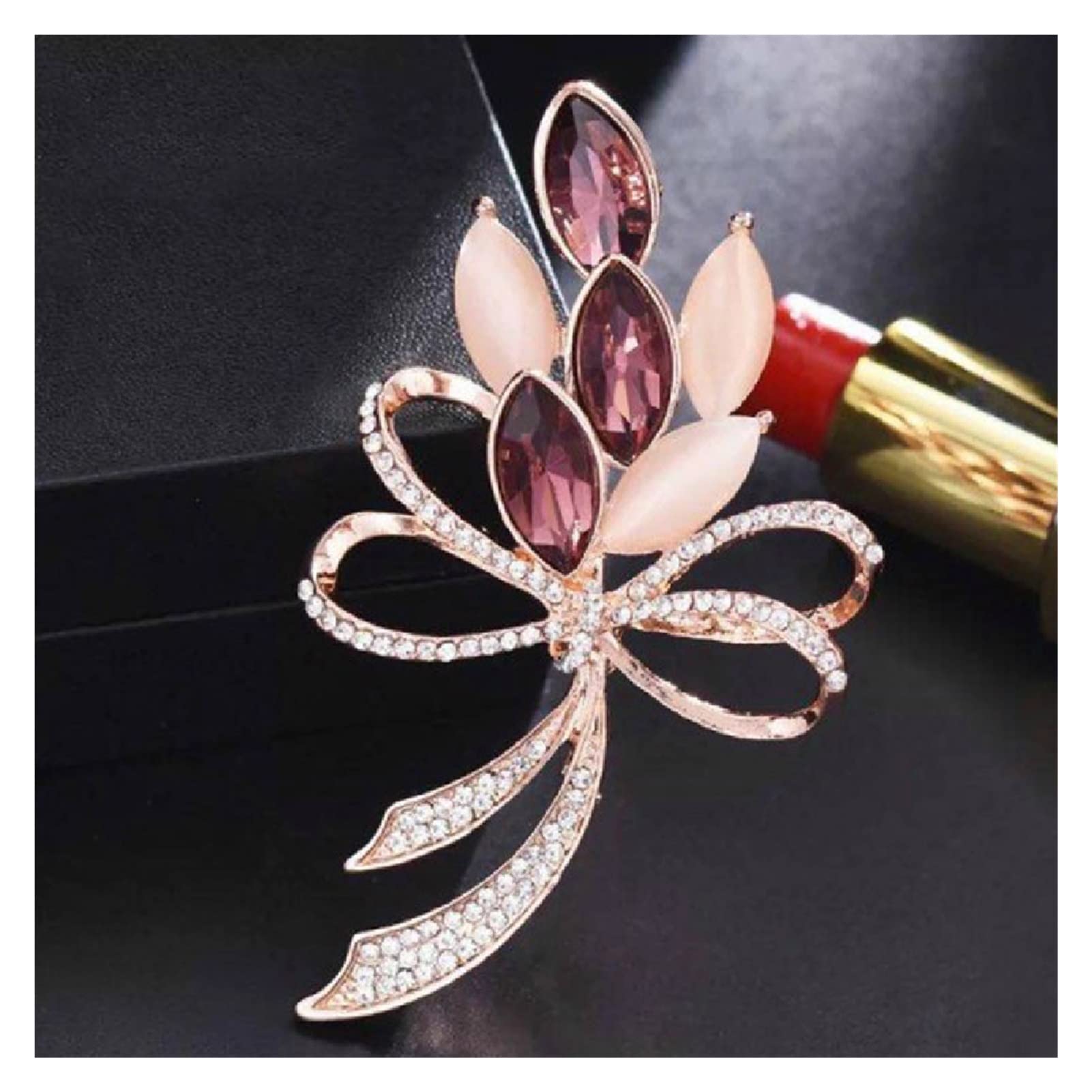 Kristall Brosche Strass Brosche Romantische Hochzeitsbrosche Damen Kleidung Dekorative Accessoires (Color : D)