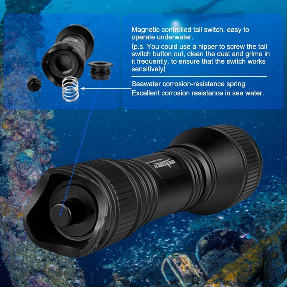 ORCATORCH D550 Tauchlampe mit Tauchhaken, Tauchen Taschenlampe IP68 Wasserdicht,LED Unterwasser lampe mit Magnetschalter für Taucher,Hummer fangen, Unterwassertechnik, Tauchunterricht
