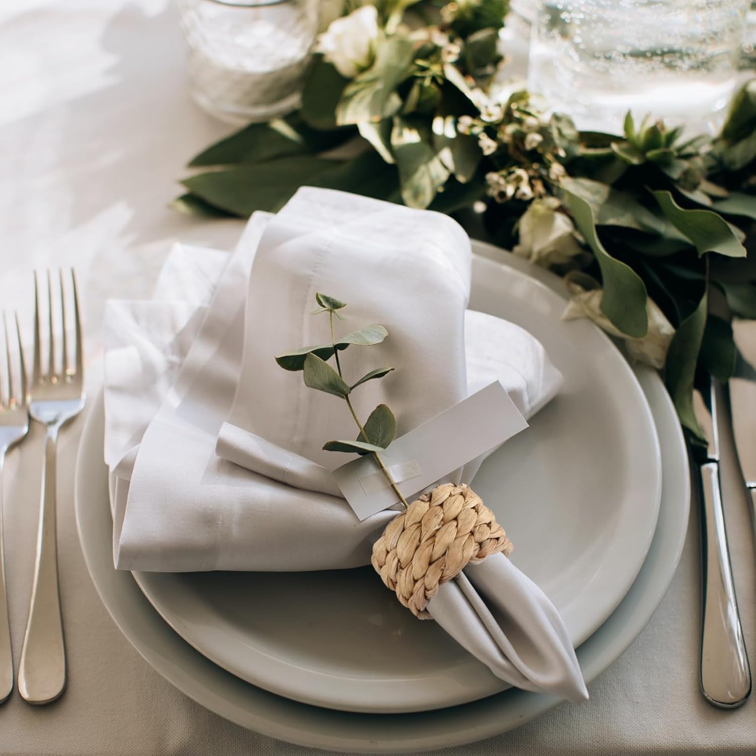 Hsei 48 Pcs Rattan Napkin Rings Bulk Farmhouse Boho Napkins Rings Handmade Natural Napkin Ring Holders by Water Hyacinth Table Decor for Wedding Gatherings Party Supplies