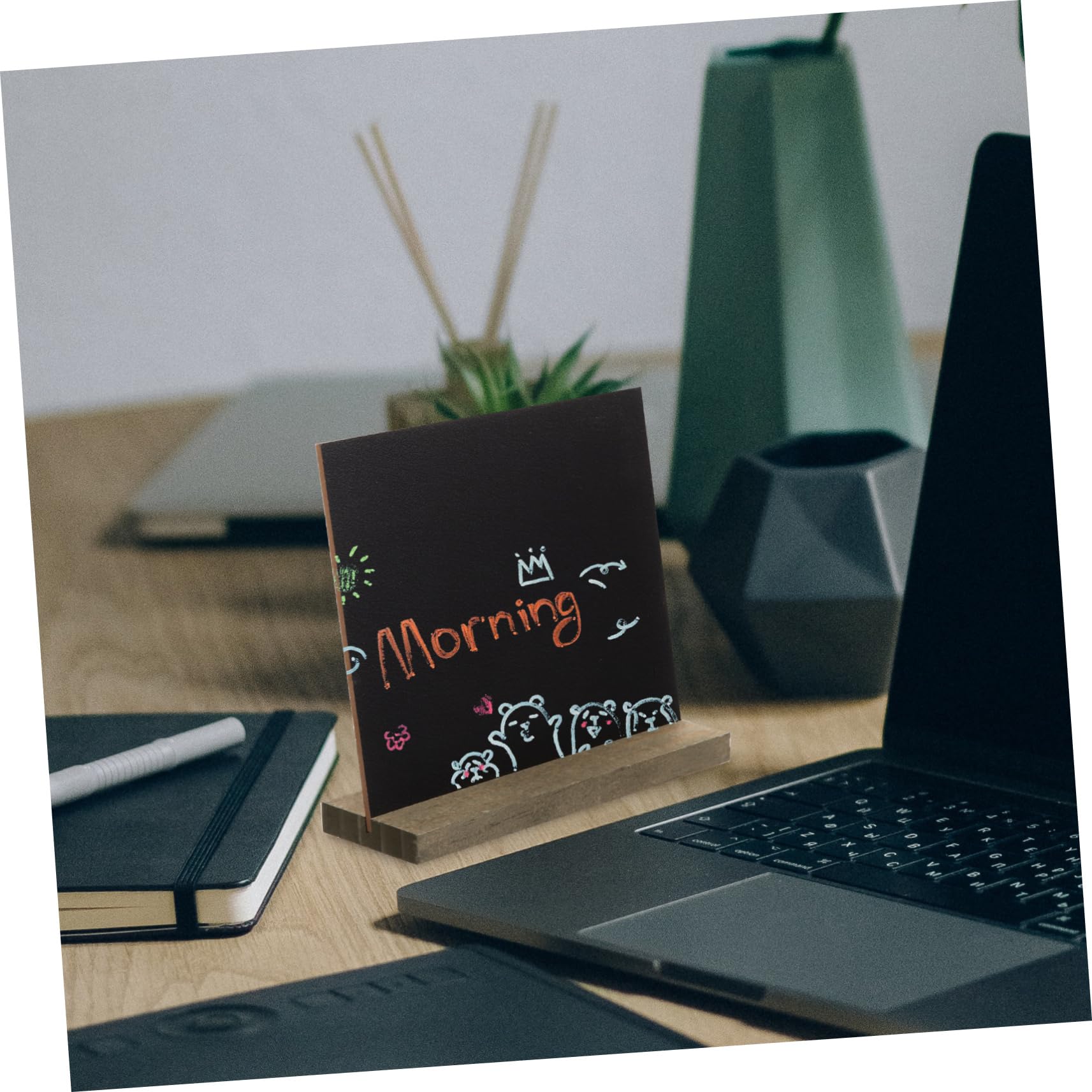 SHINEOFI Lot de 10 Mini Tableaux Noirs Créatifs en Panneau Décoratif en Bois Dense pour Bar et Église, Tableau Mémo Double Face pour Messages et Décor