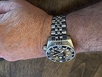 Review Image by Adam Turner Adam Turner