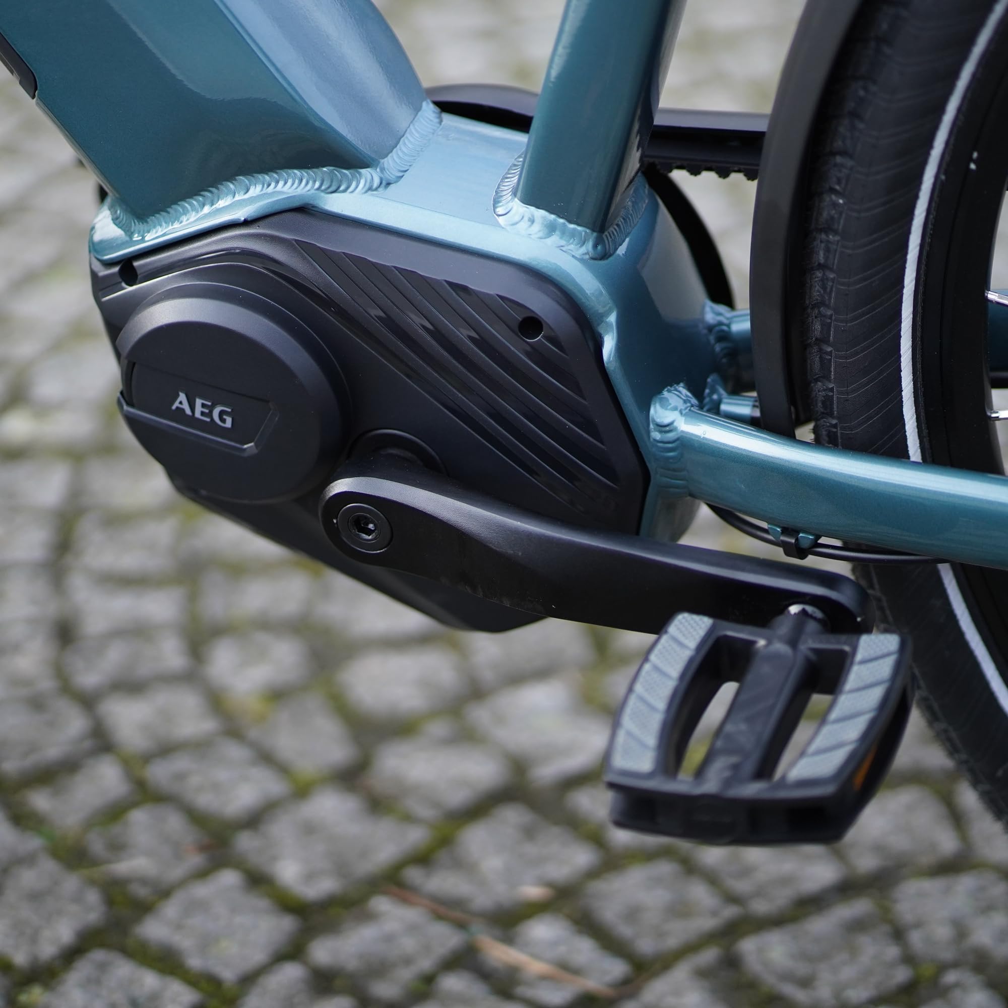 PROPHETE GENIESSER 5.0 E-Bike 28 Zoll Mittelmotor AEG ComfortDrive II 250W 70Nm Akku 540Wh bis 170 km Reichweite Nexus 7-Gang Hydraulische Scheibenbremsen 100 Lux LED Licht