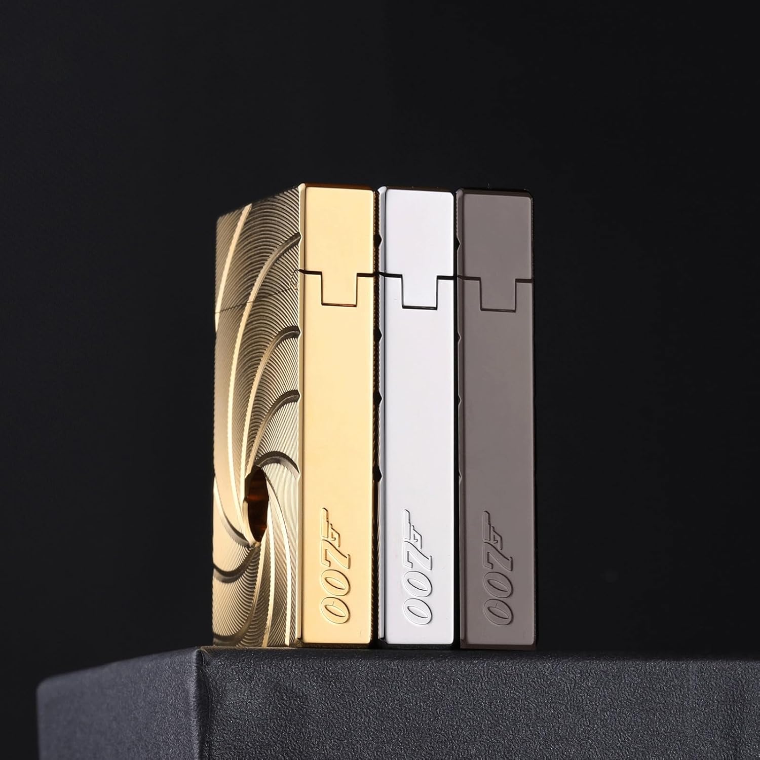 クラシックで 灯油ライター、高級ライター、純銅製ムーブメント、鮮明なピアノ音、サイドスライド点火、燃料補給可能、男性へのギフト（灯油