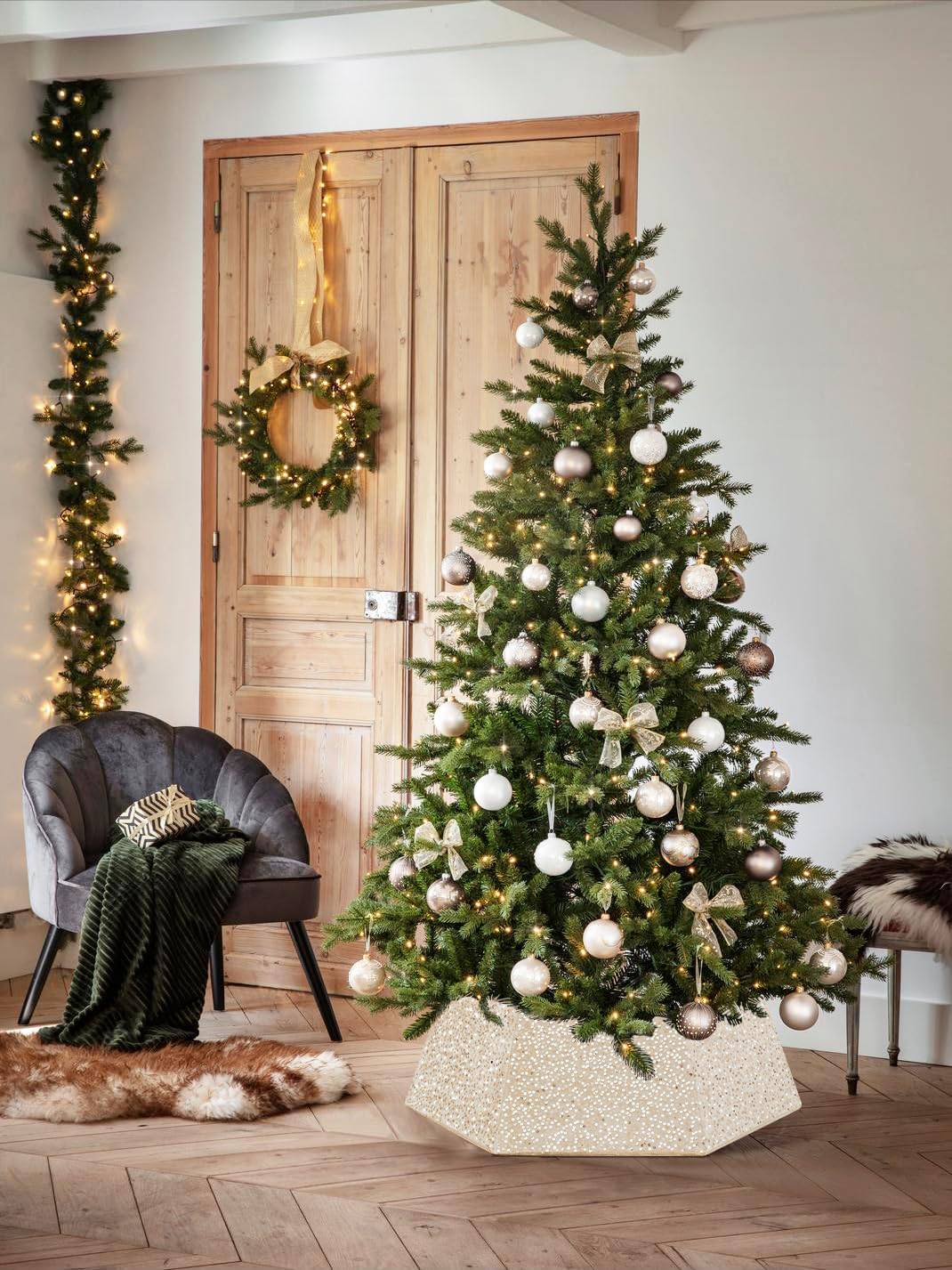 Champagne Gold Tree Collar 31.49 Inch Sequin Foldable Christmas Tree Ring Velvet Tree Skirt Cover for 9ft Xmas Pencil Tree Holiday Decor