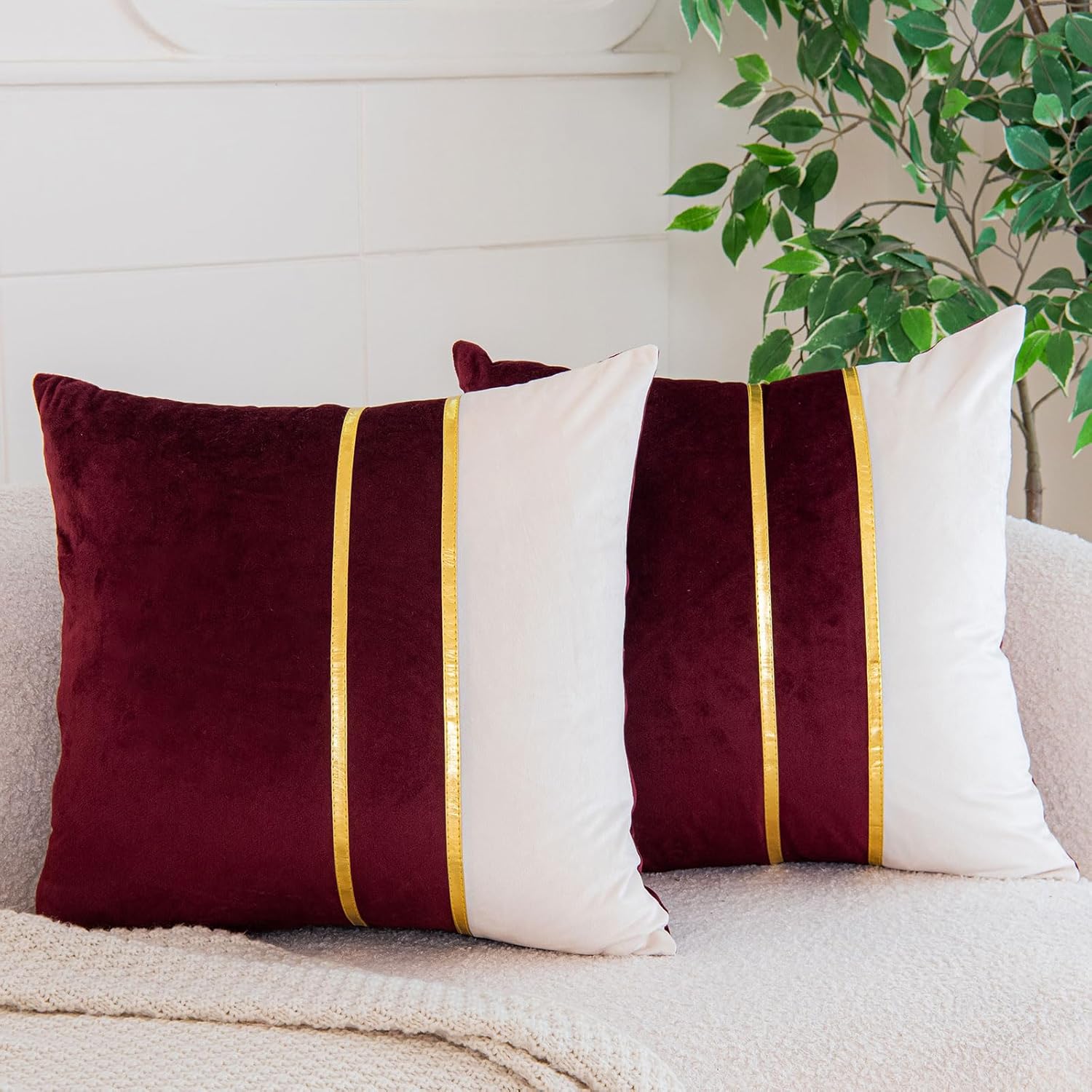 WACOMECO Velvet Throw Pillow Covers - Pack of 2 Soft Decorative Cushion Covers Cases with Gold Leather for Sofa Bedroom Livingroom Car, 20 x 20 in, Black and White