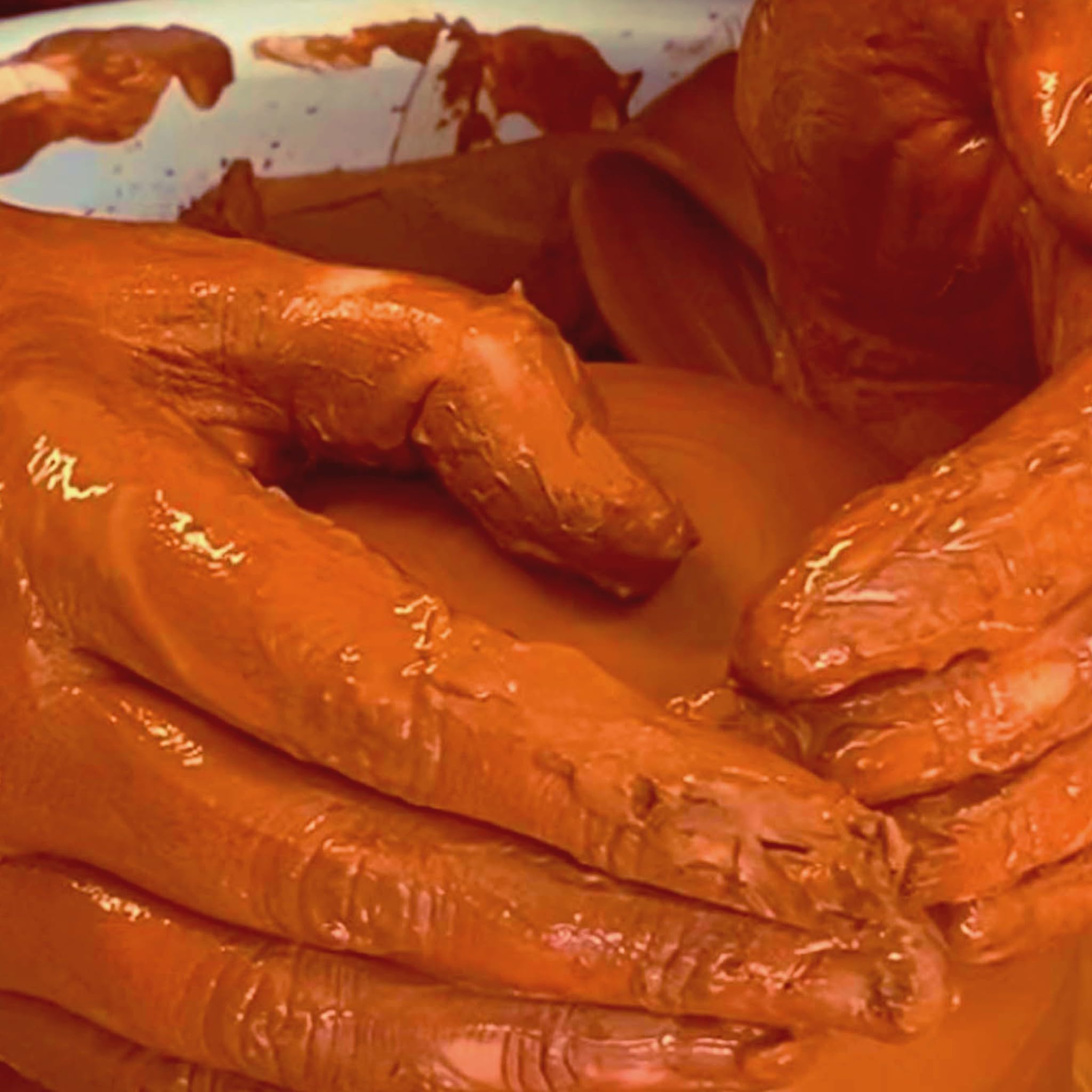 Bricoloco Basic Natural Clay 100% naturalna kompozycja (glina garncarska). Łatwa i przyjemna w obróbce. Idealny do modelowania, rzeźbienia i toczenia. (czerwony, 12,5 kg)