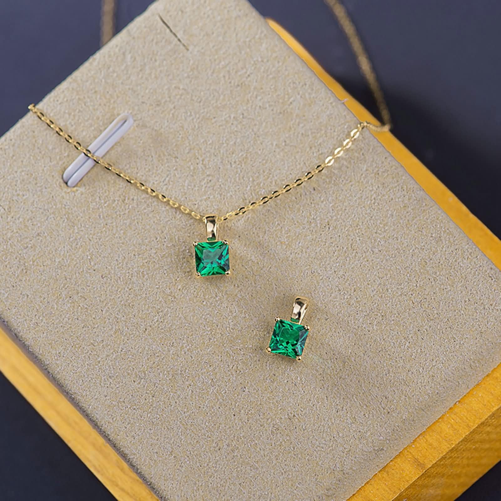 Ciondoli Collane Giallo Oro Donna,Catenina Collana Oro Giallo 9k (375) Donna Quadrato con Zirconia Cubica Donna Collana Catene Giallo Oro
