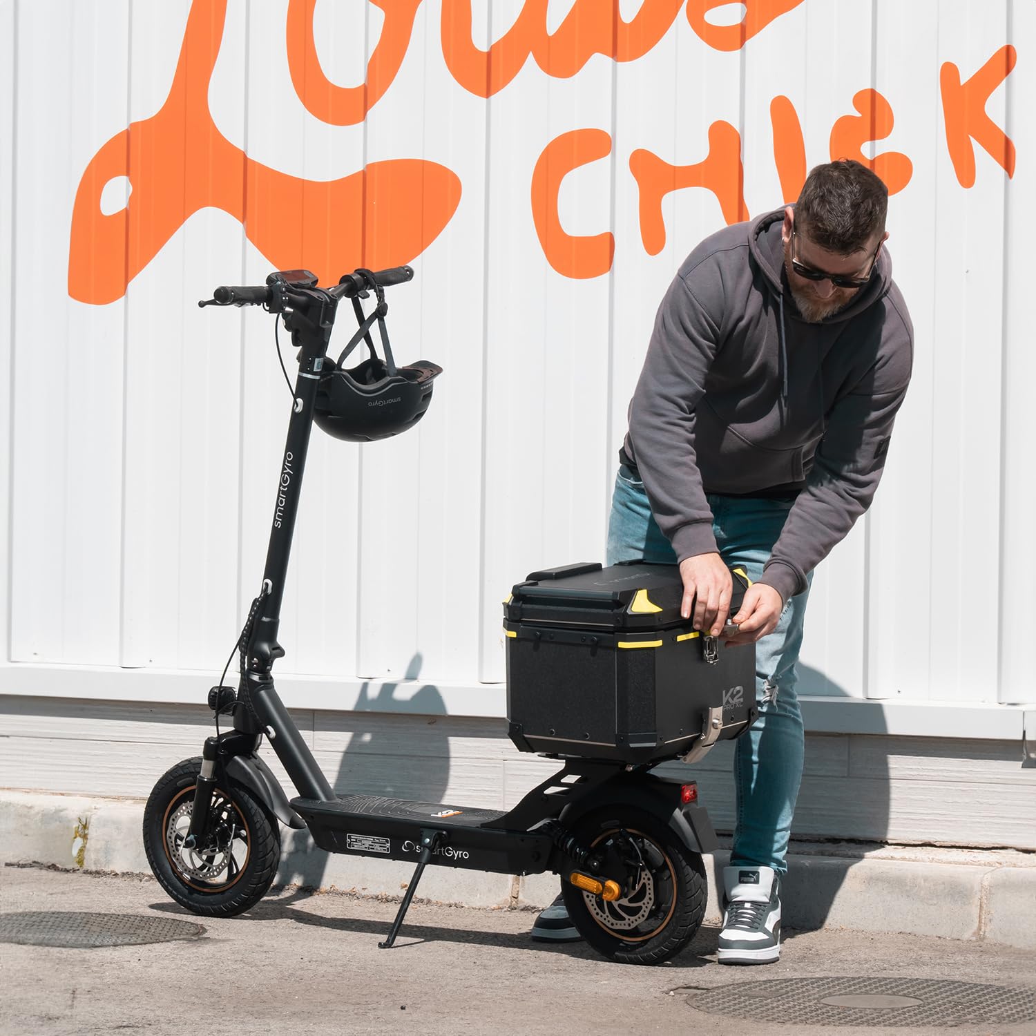 SMARTGYRO Baúl K2 Pro XL - Accesorio para los Patines Eléctricos K2 Pro XL, Maleta de Transporte, 45 litros, Interior Acolchado. Compatible con Motocicletas