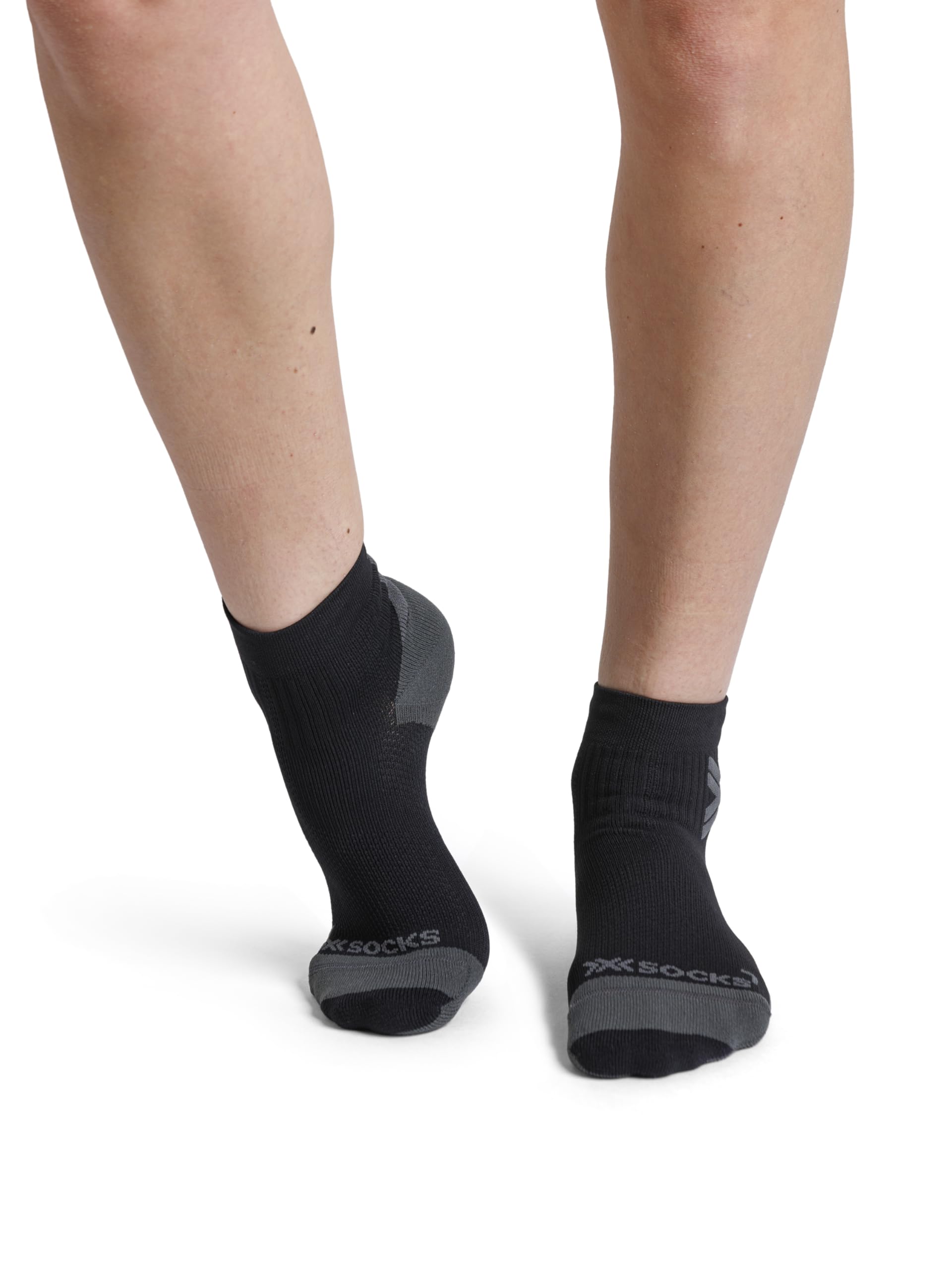 Skarpety za kostkę X-SOCKS Run Discover dla kobiet - najwyższy komfort dzięki zaawansowanym technologiom, optymalny przepływ powietrza i zwiększona ochrona - Arctic White/Pearl Grey, 37-38