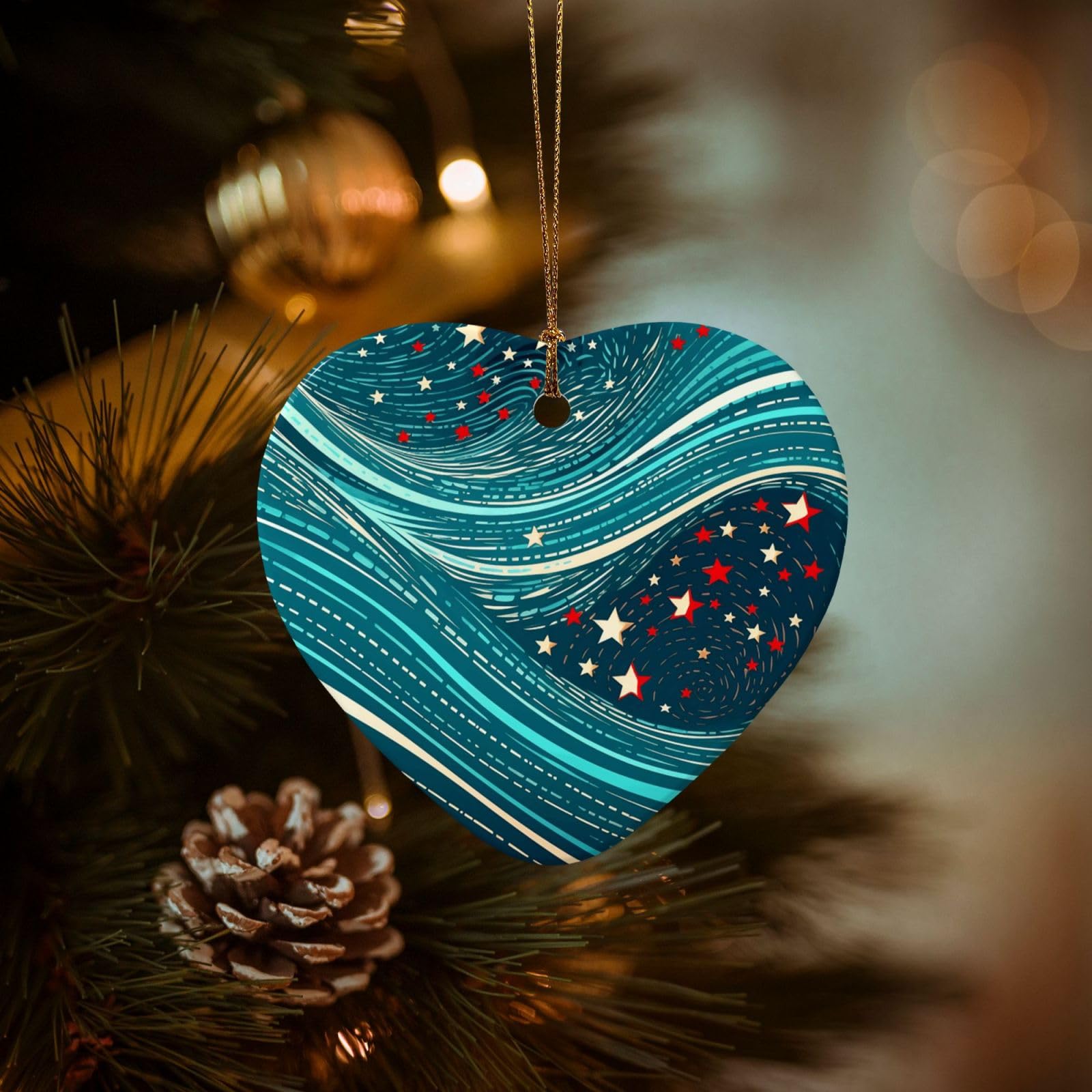 Christmas Tree Ornaments Ceramics Christmas Decorations Waves of Stars Ornaments with Gold Ribbon Porcelain Xmas Tree Crafts Heart Shape Hanging Pendant for Christmas Tree Party Decor