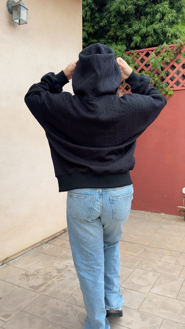 such a comfy hoodie!