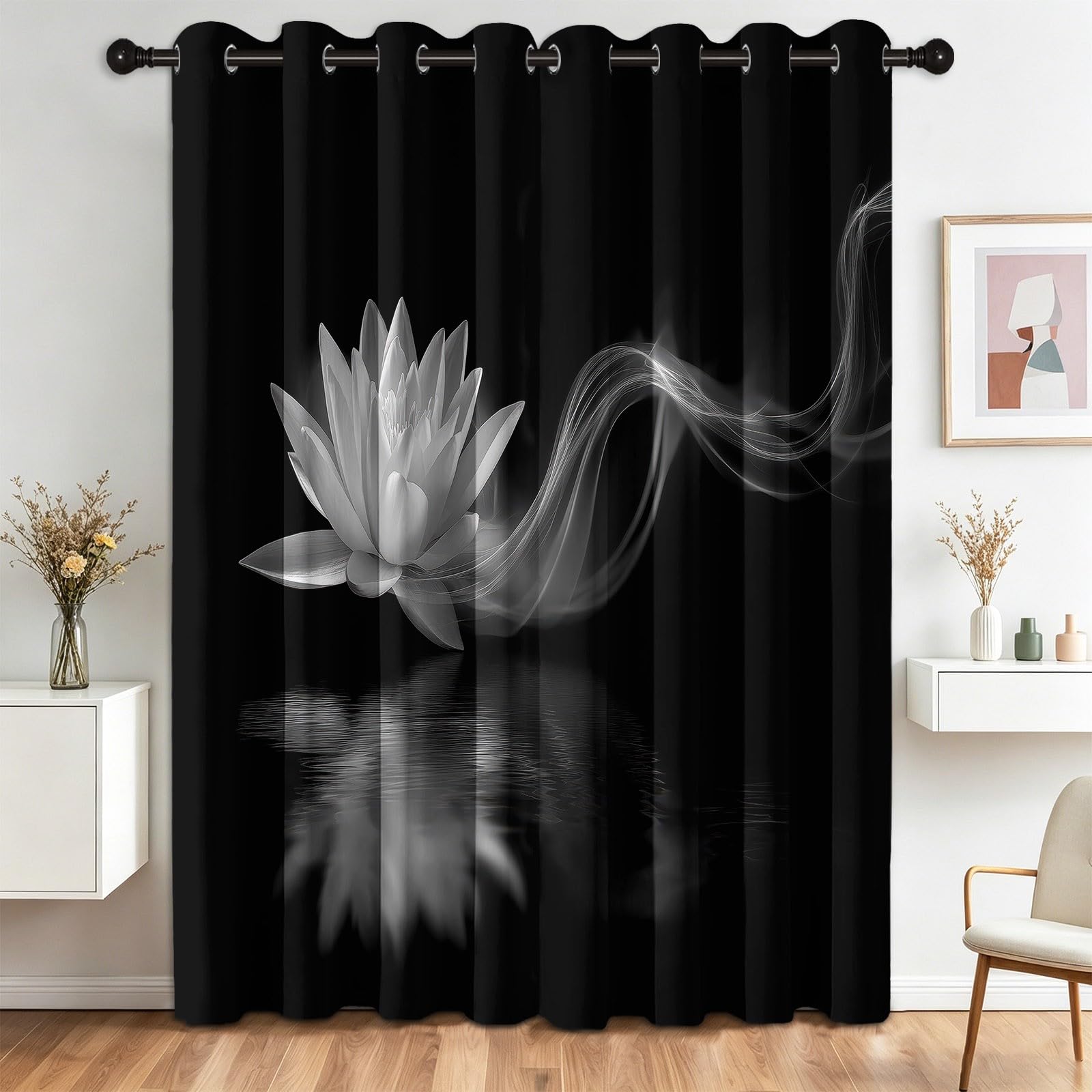 Rideaux occultants fleurs noires et blanches pour sublimer la décoration d'intérieur du salon