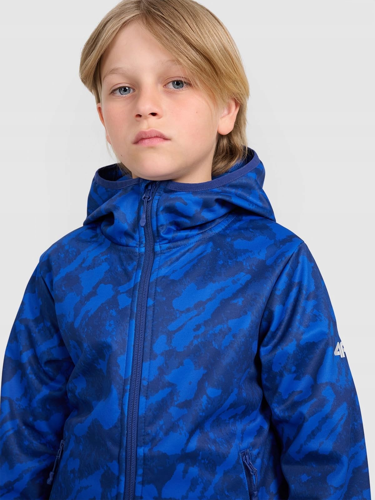 4F Kurtka softshell wiatroodporna membrana 5000 chłopięca
