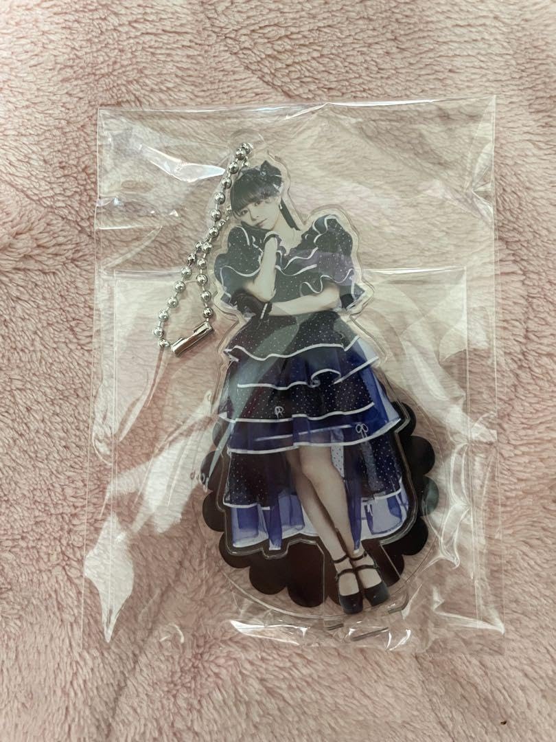 Amazon.co.jp: 頓知気さきな 生誕 アクスタ アクリルスタンド femme 