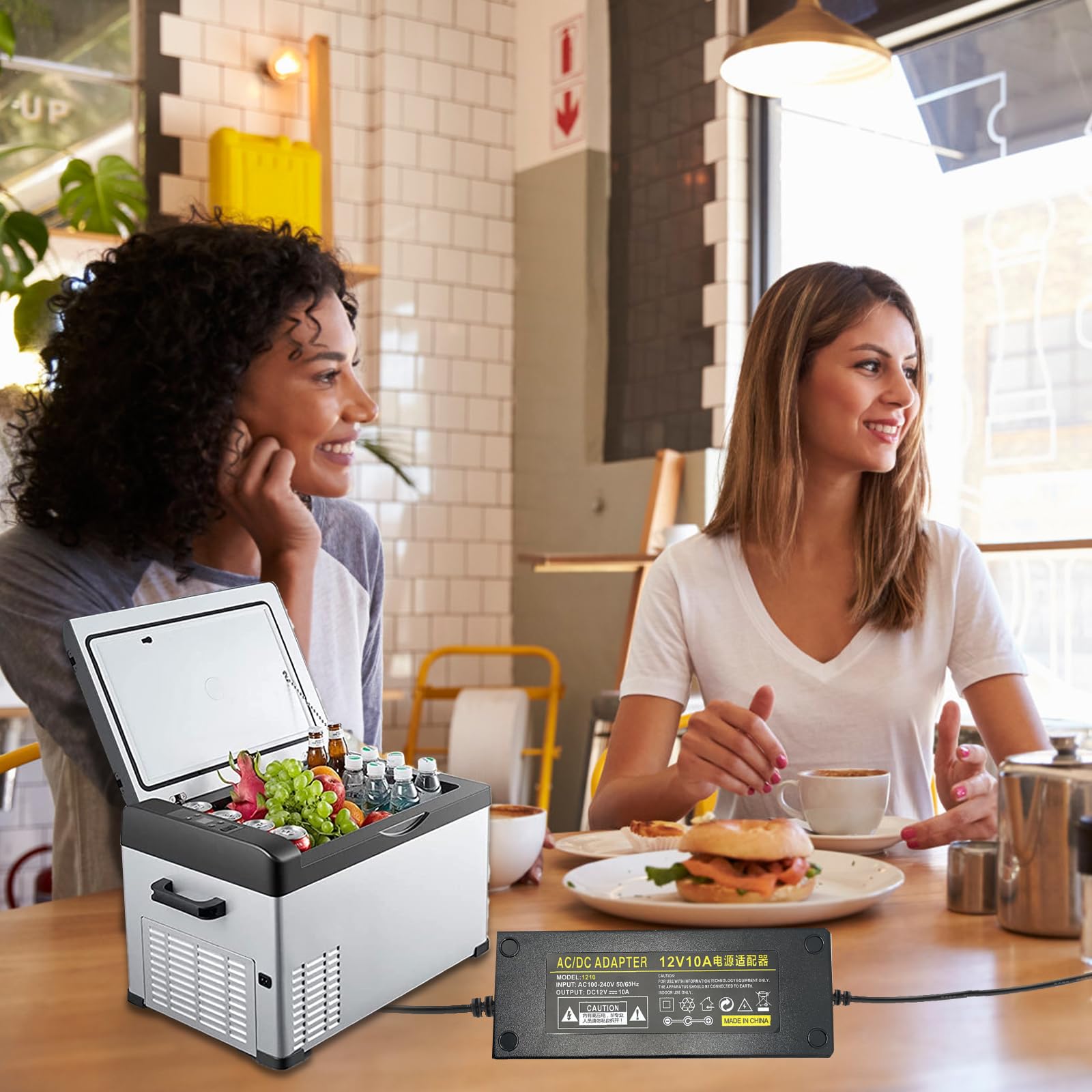 Convertitore di tensione da 220 V a 12 V: 180 W/15 A Adattatore di alimentazione per auto, inverter, ventola integrata con adattatore per presa accendisigari, frigorifero per auto (180 pezzi)