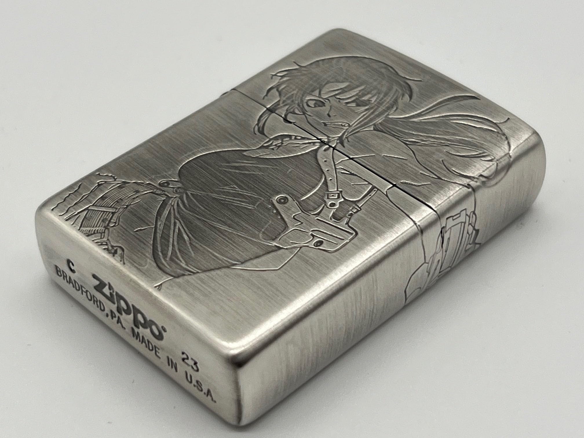Amazon.co.jp: ブラックラグーン Zippo[レヴィ三面加工] : ファッション