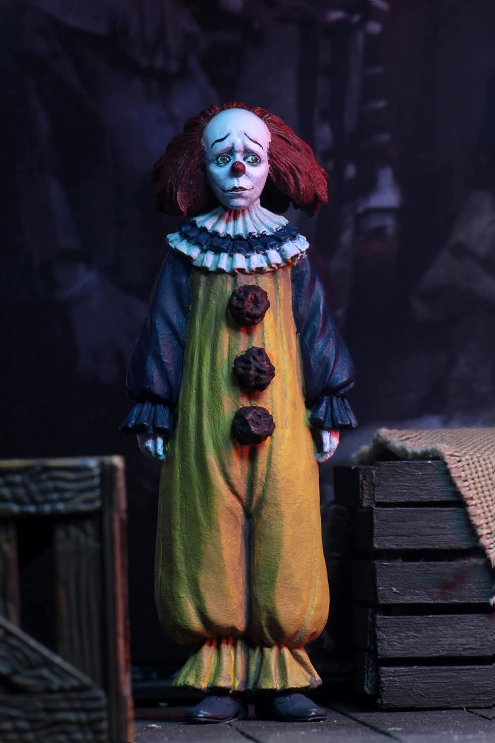 NECA Collectible - IT (2017) - Deluxe Accessory Set Coordinates with 7" Scale Figures