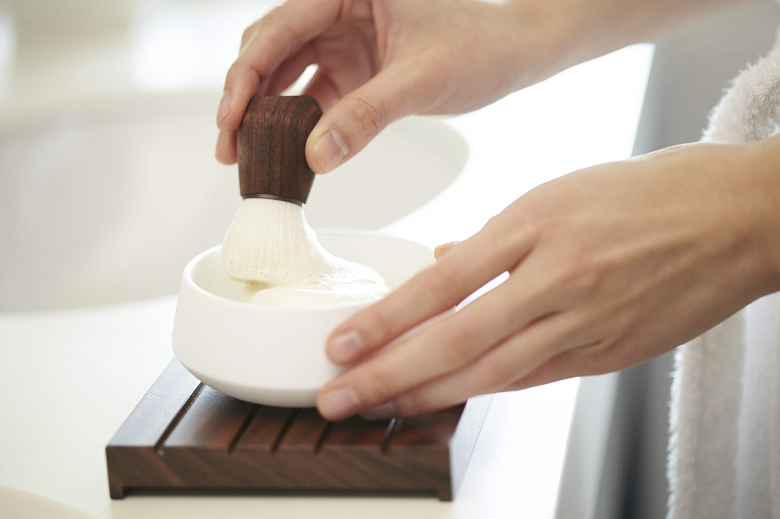 Amazon.co.jp: SHAQUDA スーヴェ フェイスクレンジングブラシ SUVÉ