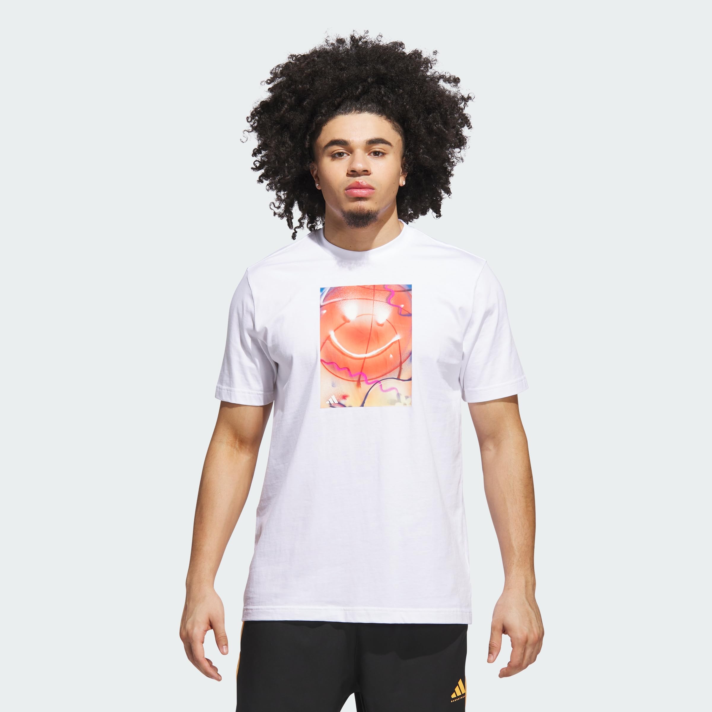 Adidas Hombre Basketball is Happiness Graphic T-​Shirt, White, S
