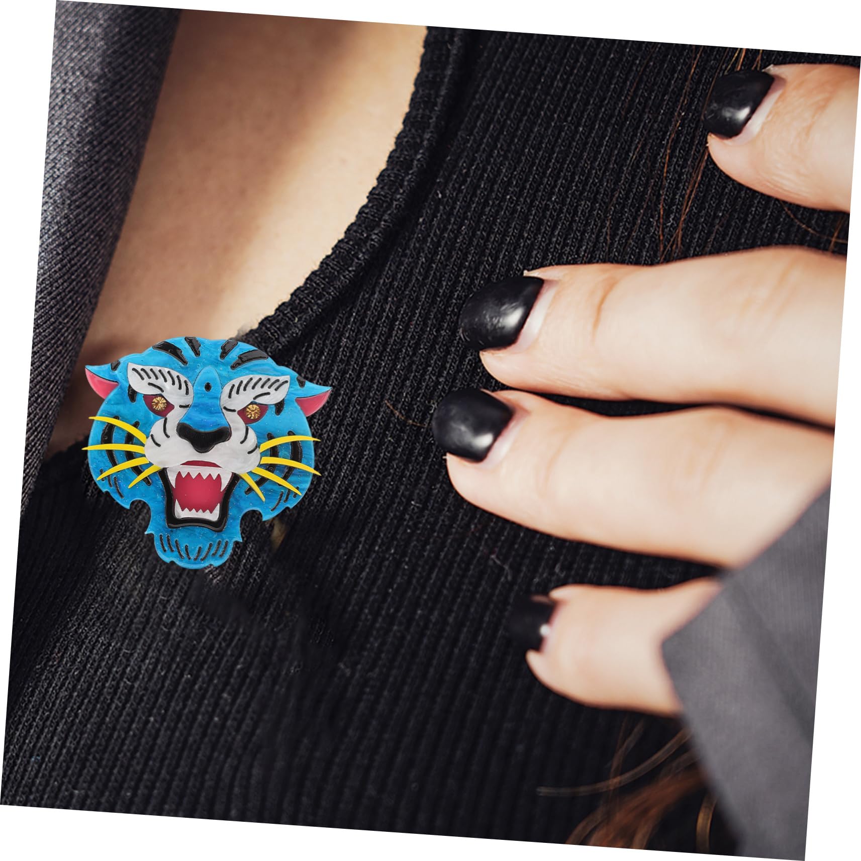 SHERCHPRY Tiger Brosche Cartoon Brosche Anstecknadeln Für Mädchen Schultasche Tier Frauen Anstecknadeln Süße Taschennadeln Verschlüsse Für Kleidung Pullover Clip Tiger Form