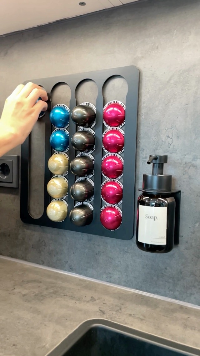 Molemo Support Mural Capsules Nespresso Vertuo - Autocollant Sans Perçage - Organiseur 20 Capsules (Noir Mat)