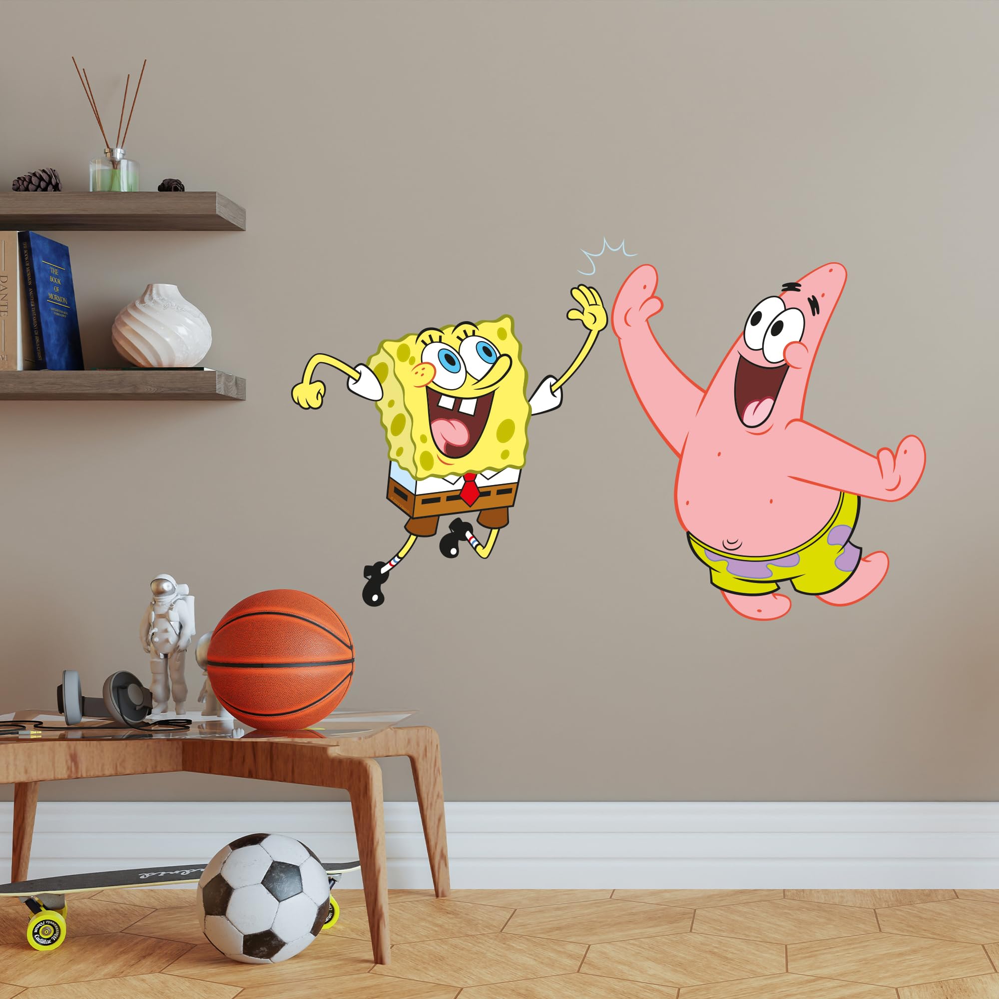 Themed Yellow Spongebob Wall Sticker - Spongebob And Patrick High Five Decal Wall Art (60Cm Width X 35Cm Height)