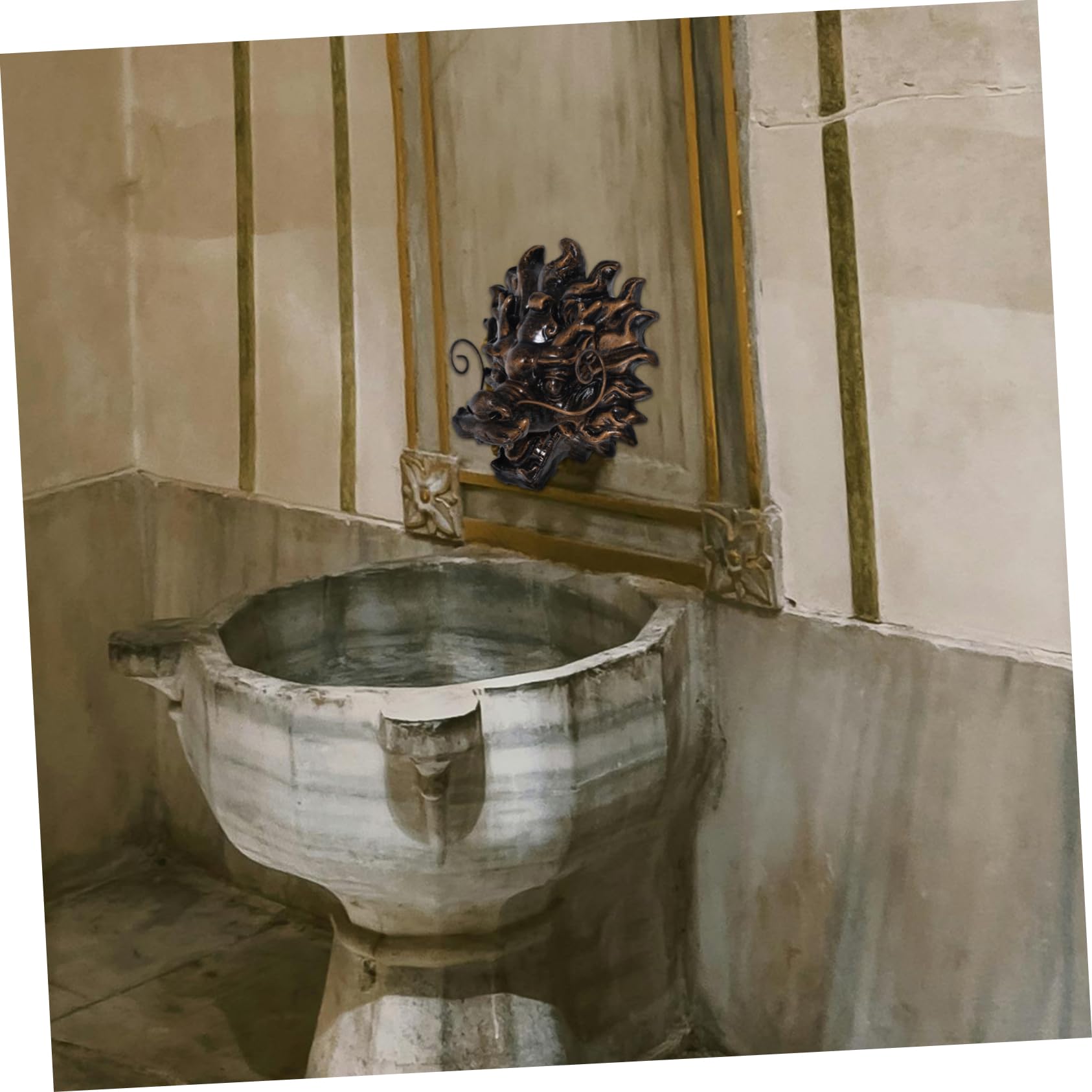 Toddmomy Fontana da Giardino Esterno Design Versatile ed Elegante in Resina Testa di Drago Facile Installazione a Parete per Decorare Cortile o Giardino