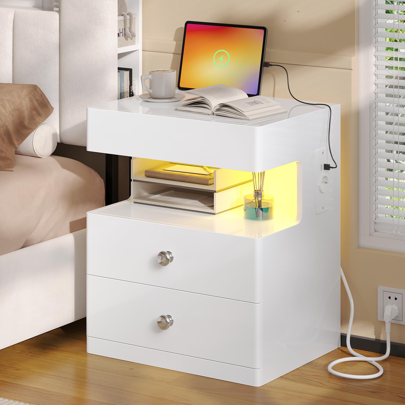 AOGLLATI Nachttisch mit Geheimfach,Nachtschrank mit Steckdose und LED-Beleuchtung Beistelltisch mit 2 Schubladen,1 Ausziehrega,1 Fach,Hochglanzoberfläch (1, Weiß, 40x35x59cm)