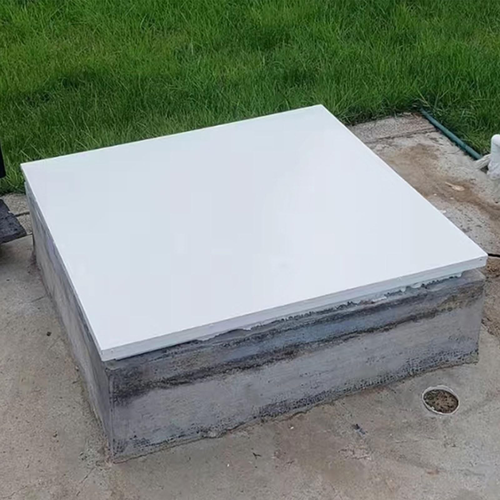 Couvercle de puits de lumière 55 cm pour illuminer et ventiler vos combles aménagés