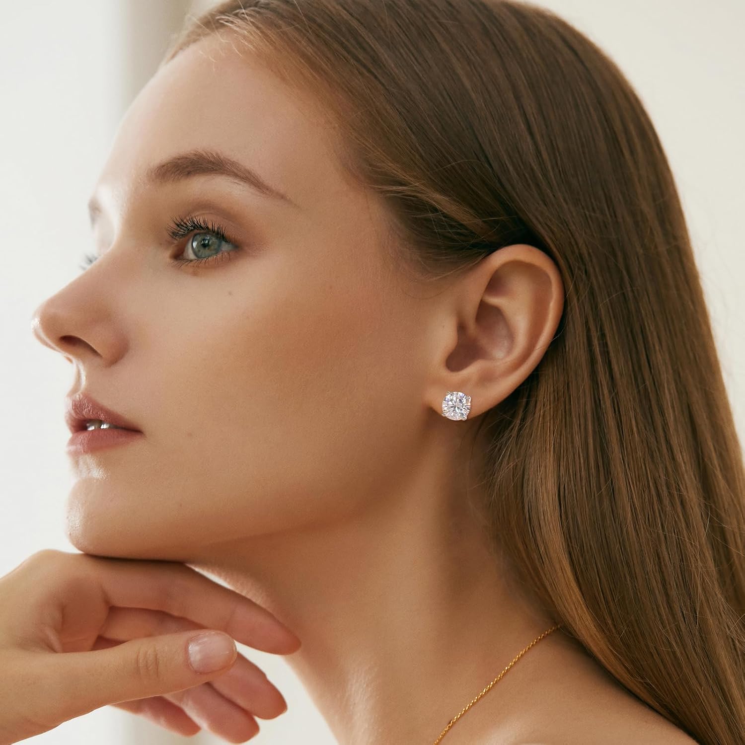 Moissanite Stud Earrings for Women, 0.2CT-8.0CT a Pair 18K White Yellow Gold Vermeil S925 Sterling Silver Hypoallergenic Stud Earrings Anniversary Day Birthday Gifts for Women Men