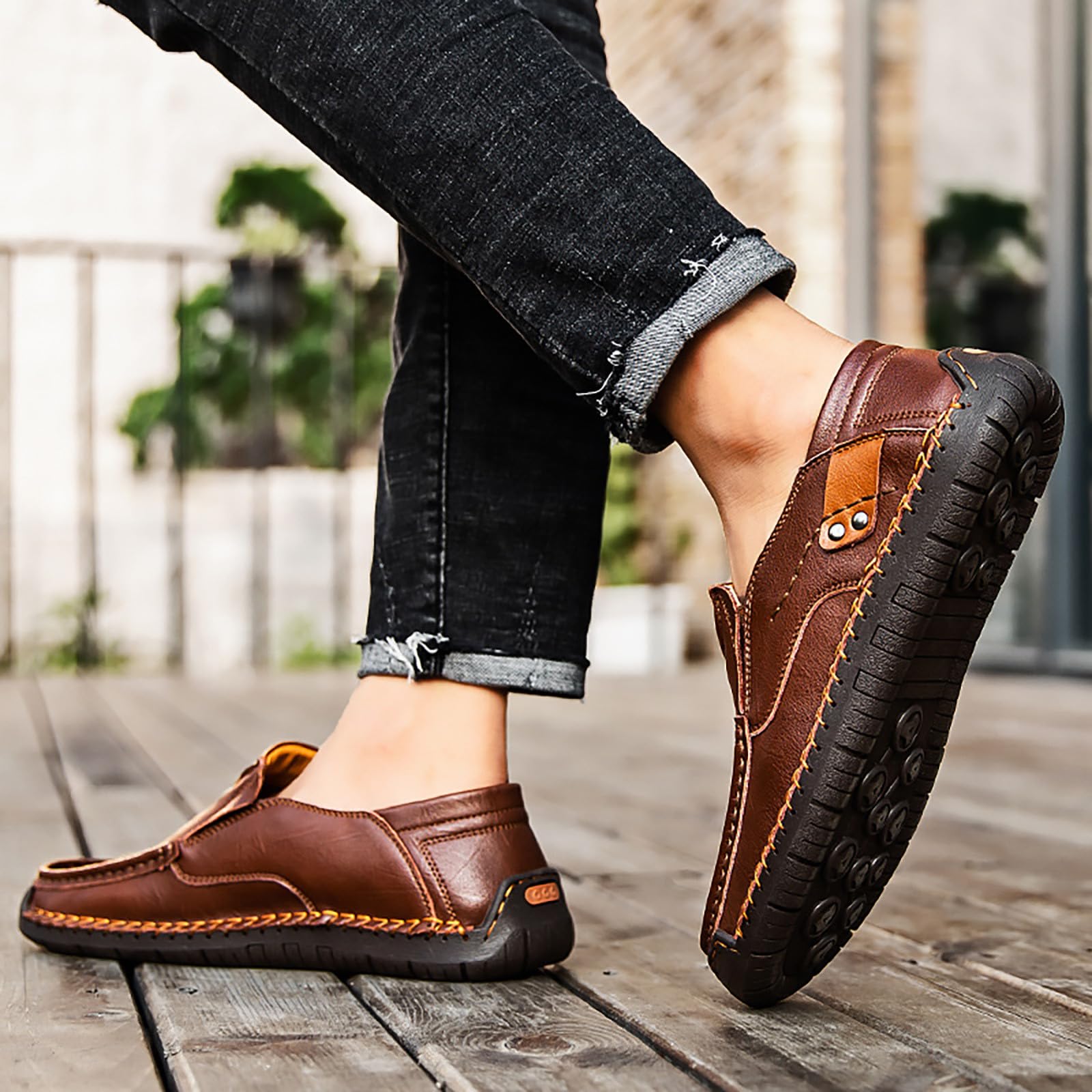 Mocasines de piel para hombre, cosidos a mano, zapatos de barco, zapatos de ocio, antideslizantes, para exteriores, resistentes al desgaste, zapatos de senderismo, suelo plano, transpirables, zapatos