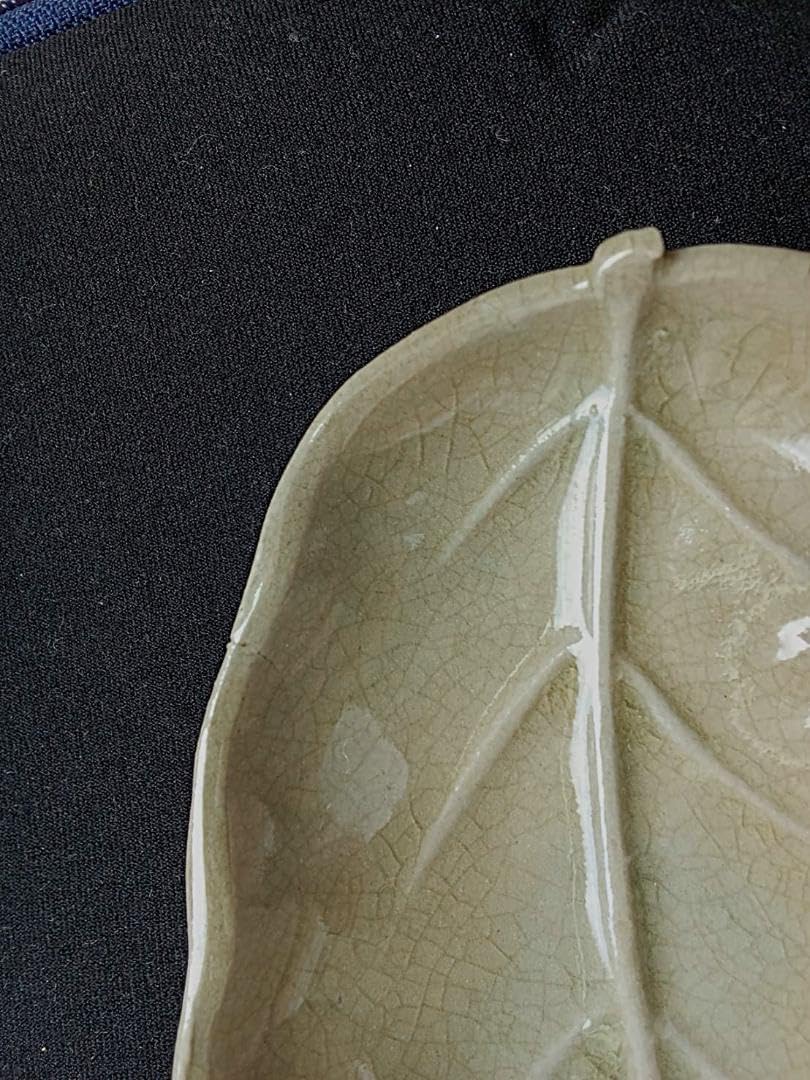 Edo江戸初期金継ぎ御深井焼 本漆・螺鈿入り葉形向付