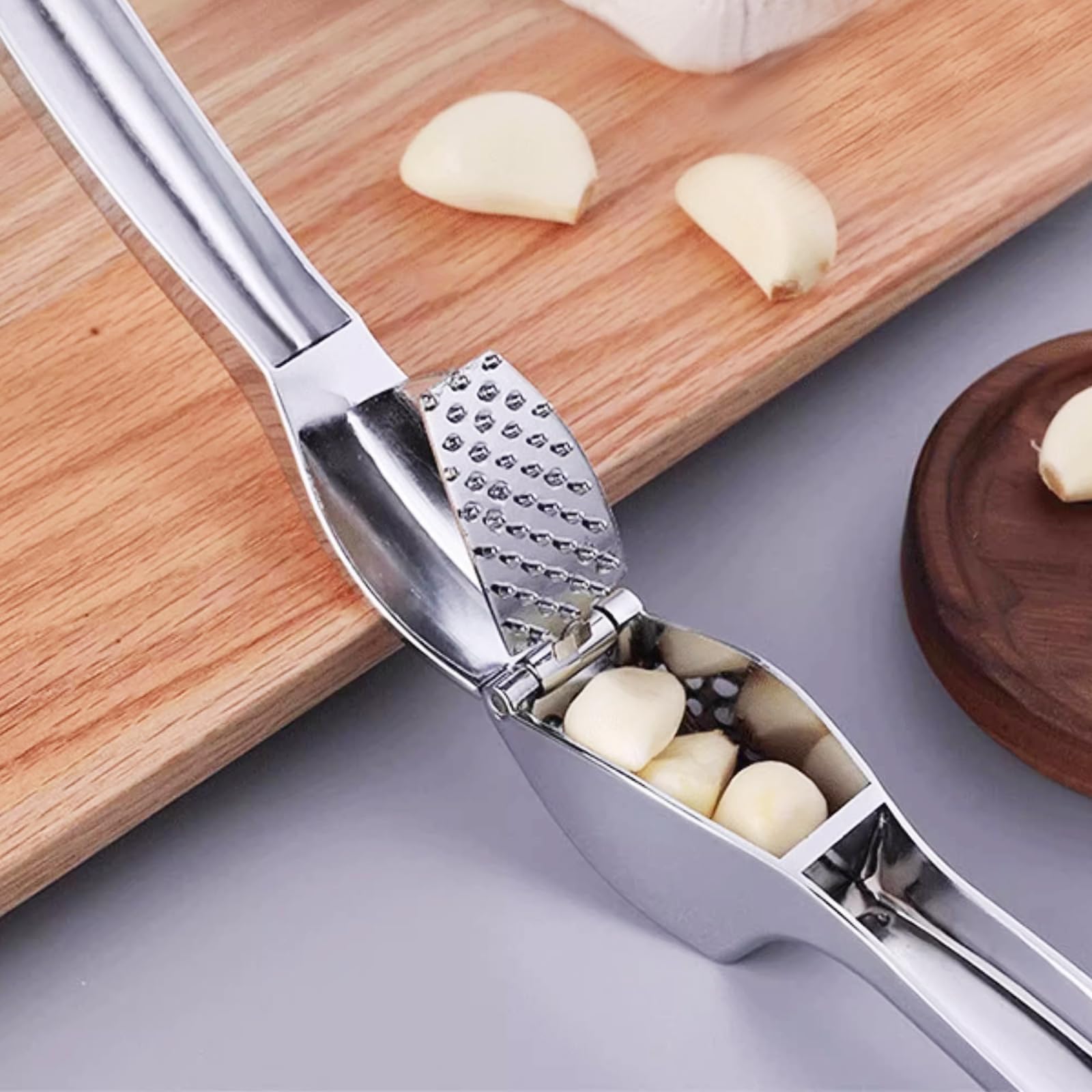 Knoflookpers roestvrij staal - Premium professionele knoflookhakmolen, breker en dunschiller set - gemakkelijk schoon te maken, vaatwasmachinebestendig en roestvrij (zilver
