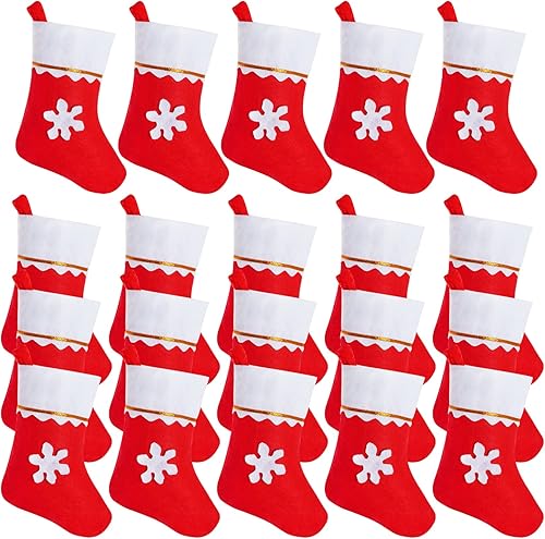 Paquete de 20 medias de Navidad de fieltro rojo, mini medias de Navidad con copos de nieve, soportes de vajilla para chimenea, calcetines colgantes